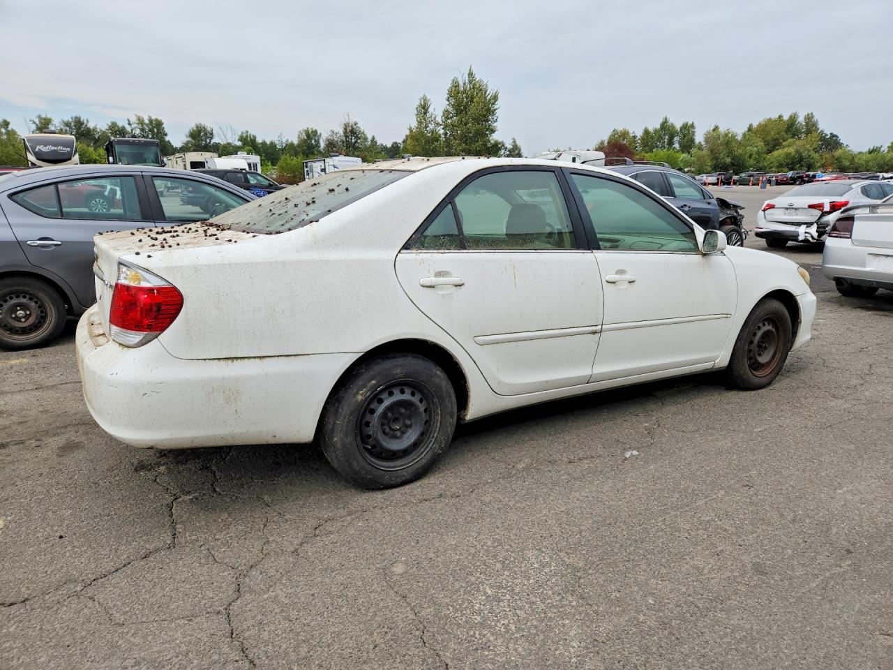 2006 Toyota Camry Le White vin: 4T1BE32K16U648941