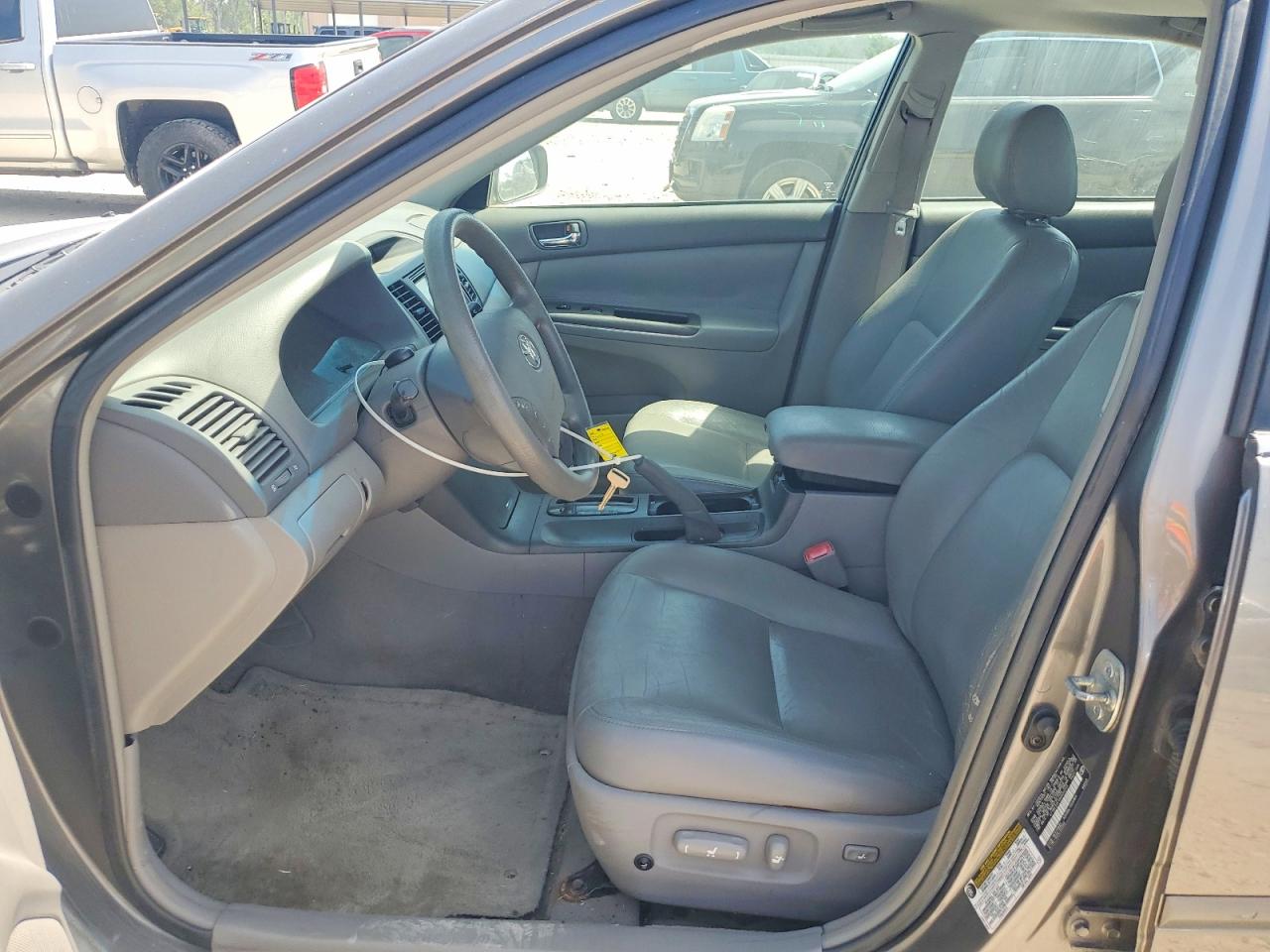2006 Toyota Camry Le Gray vin: 4T1BE32K16U650253