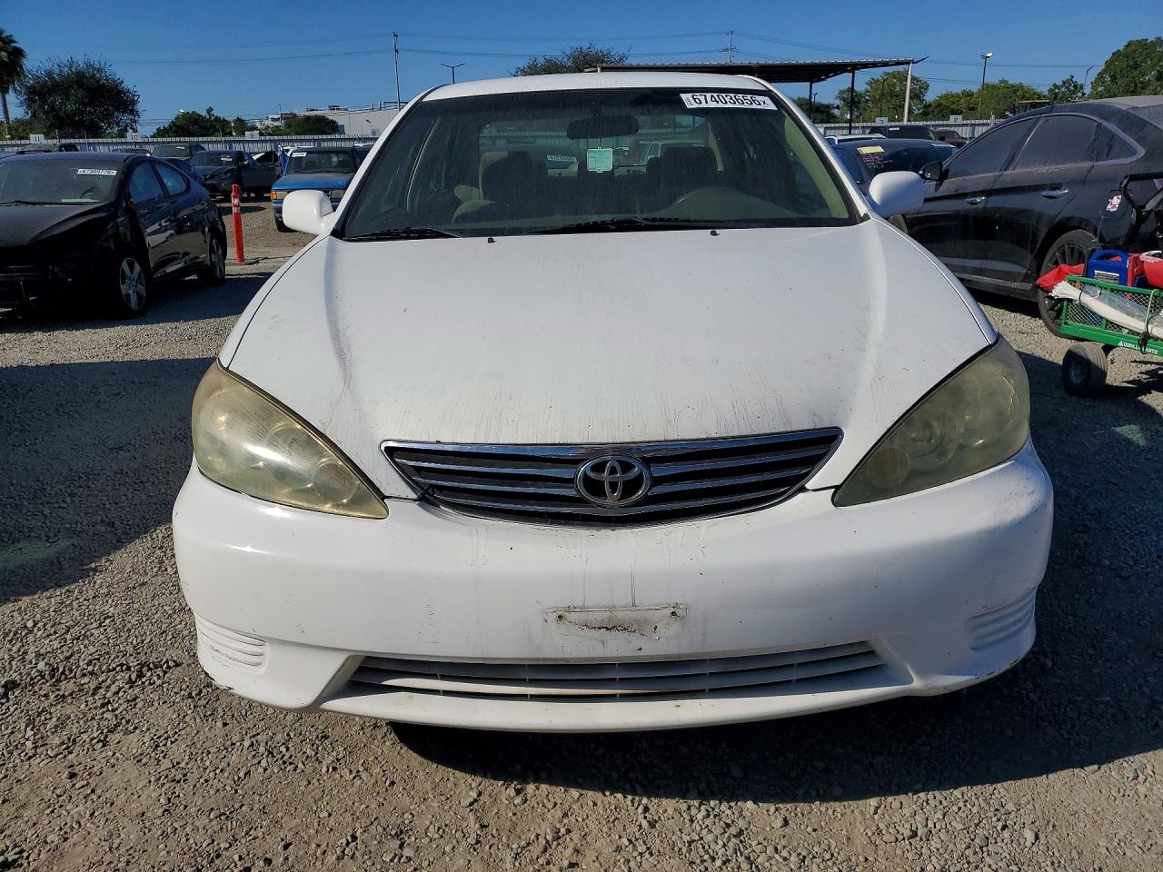2006 Toyota Camry Le White vin: 4T1BE32K16U660412