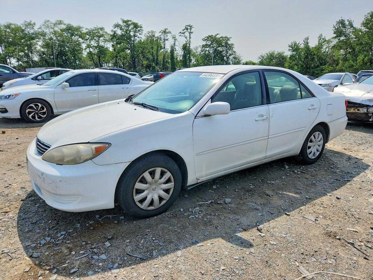 2006 Toyota Camry Le White vin: 4T1BE32K16U690221