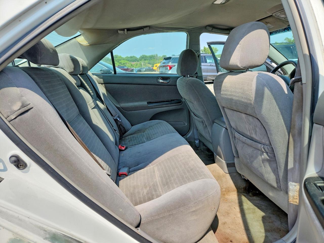 2006 Toyota Camry Le White vin: 4T1BE32K16U690221