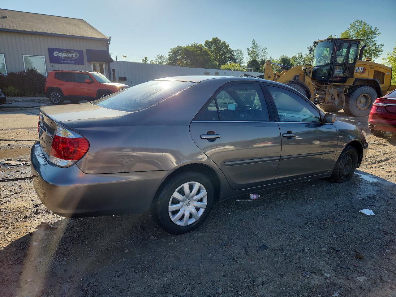 2006 Toyota Camry Le Gray vin: 4T1BE32K16U691921