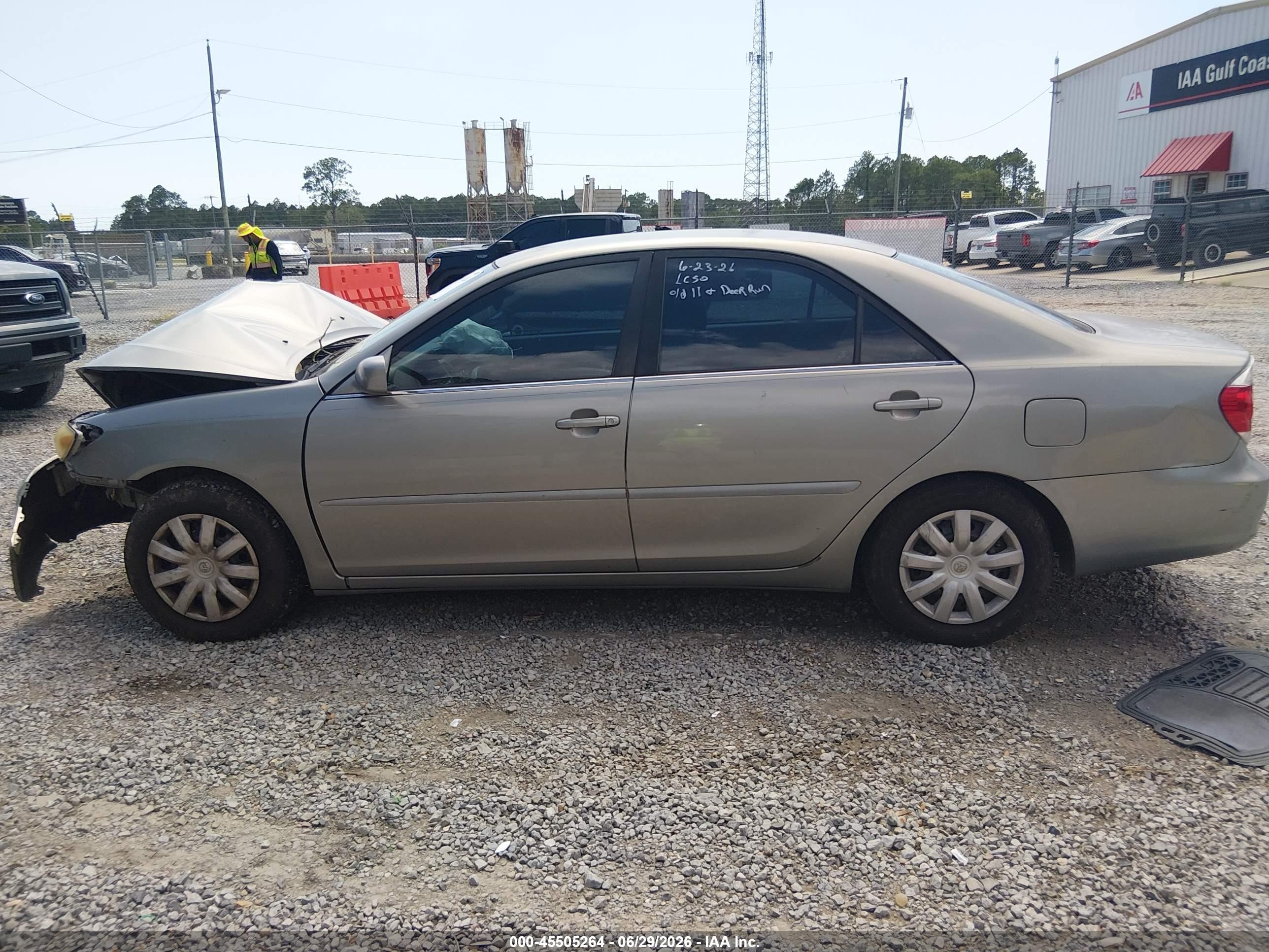 2006 Toyota Camry Le Champagne vin: 4T1BE32K16U700276