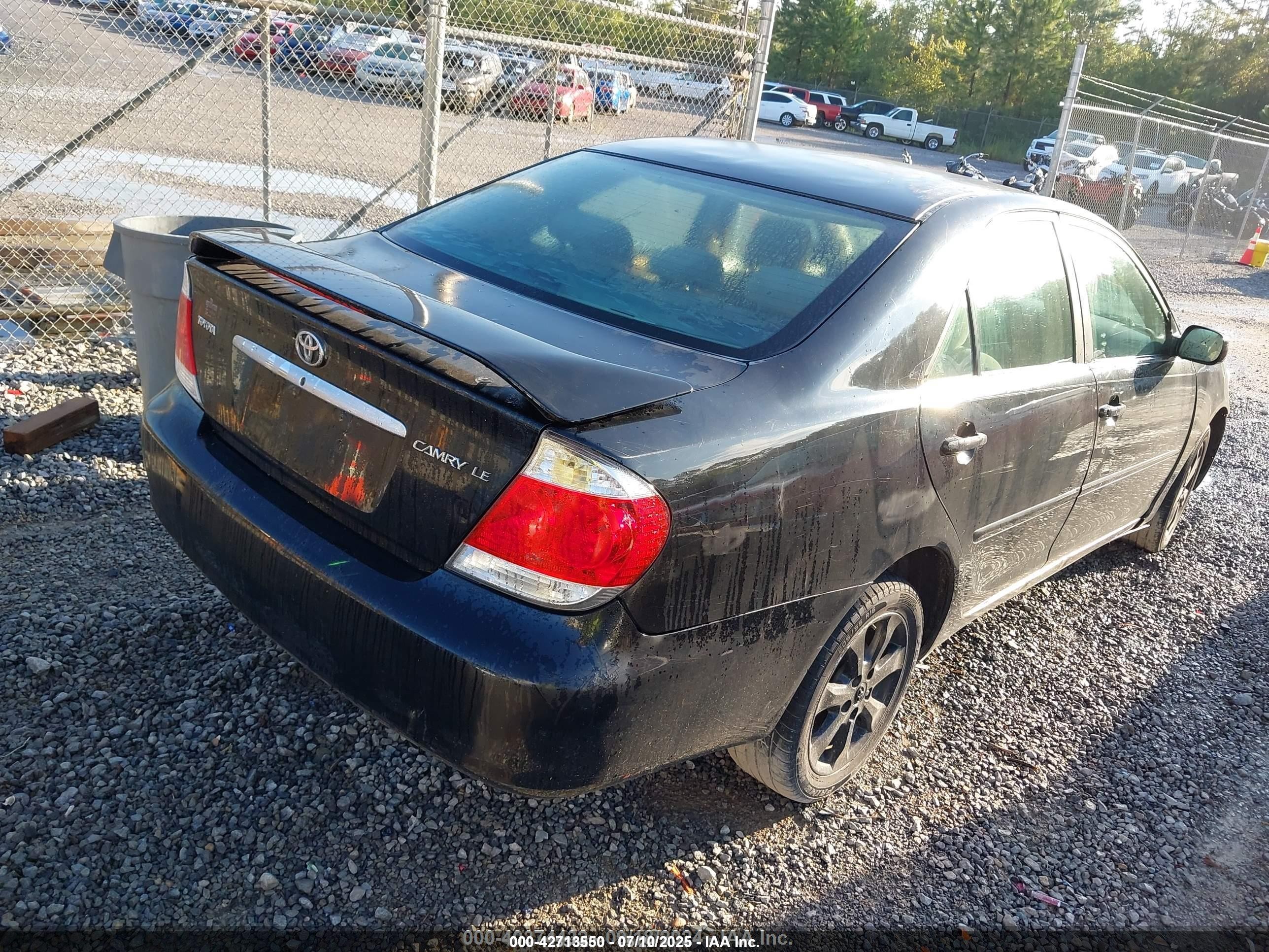 2006 Toyota Camry Le vin: 4T1BE32K16U701993