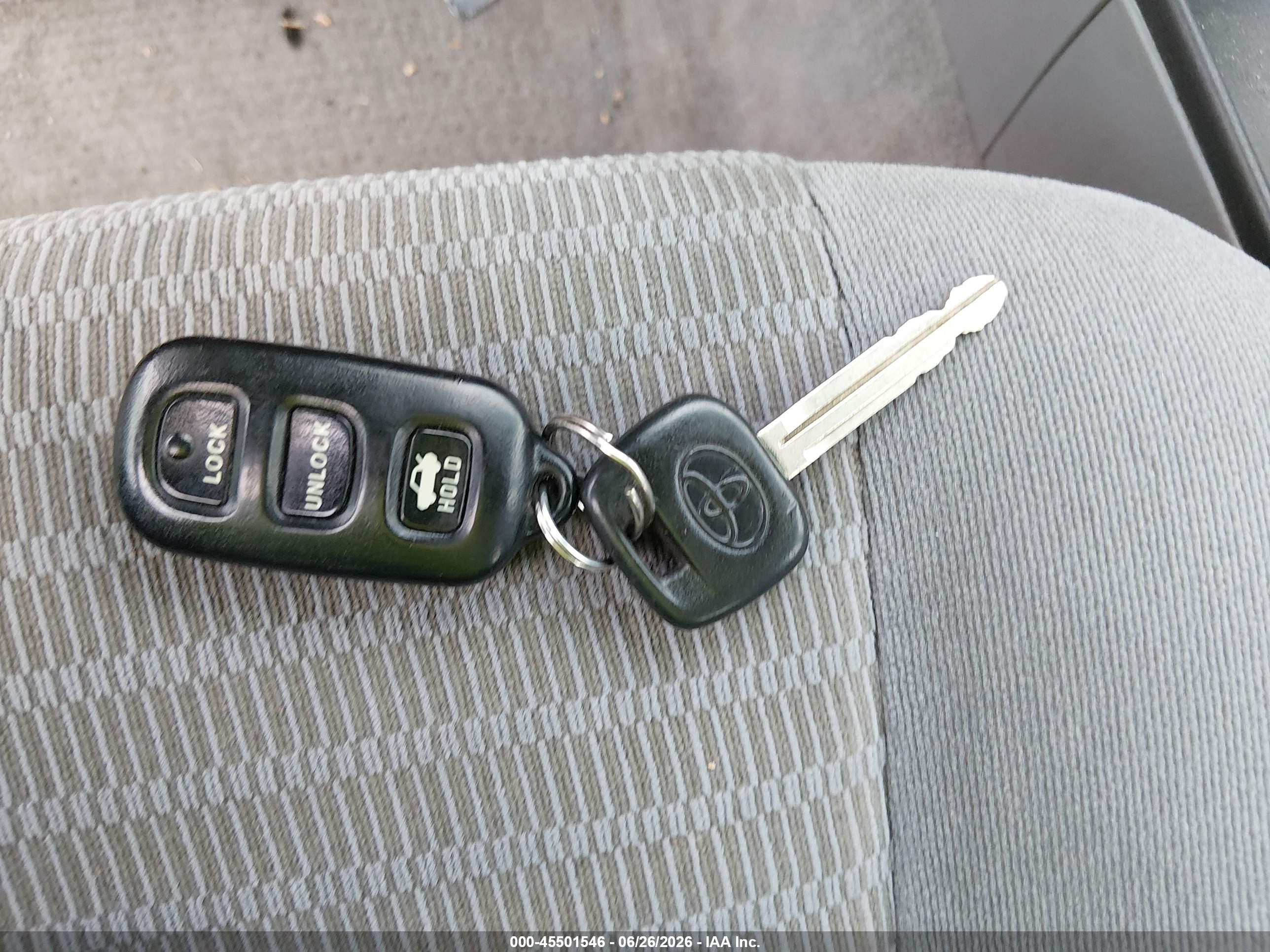 2006 Toyota Camry Le Gray vin: 4T1BE32K16U704697