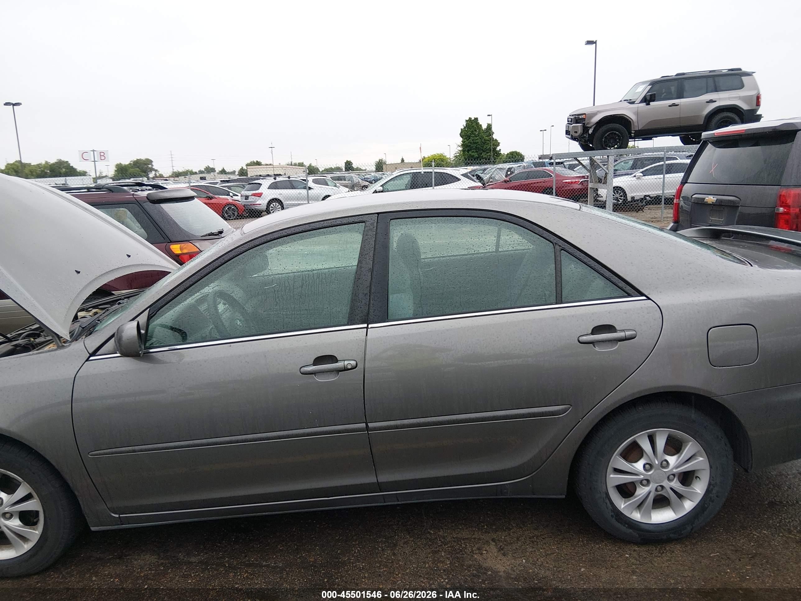 2006 Toyota Camry Le Gray vin: 4T1BE32K16U704697
