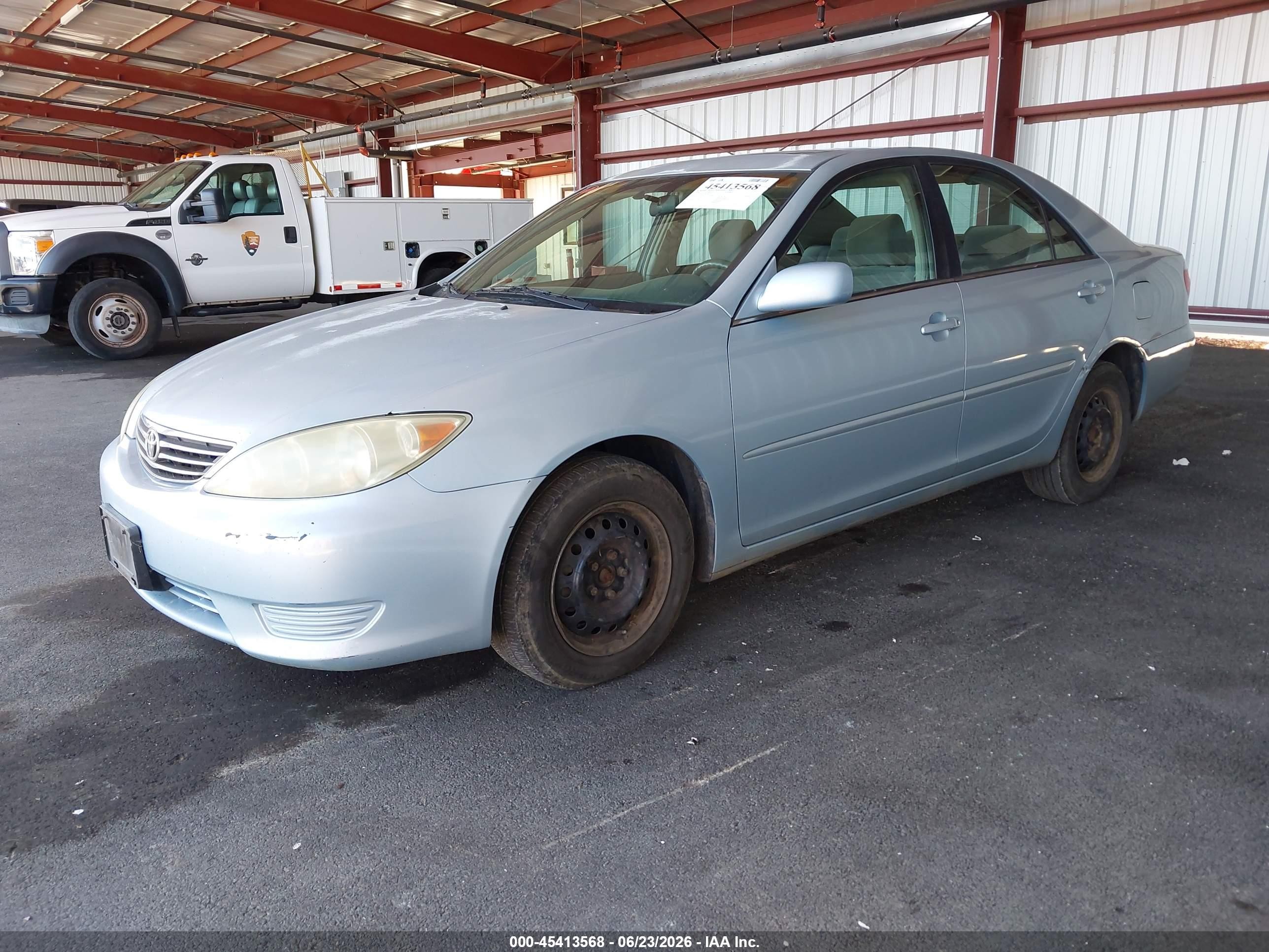 2006 Toyota Camry Le Light Blue vin: 4T1BE32K16U704747