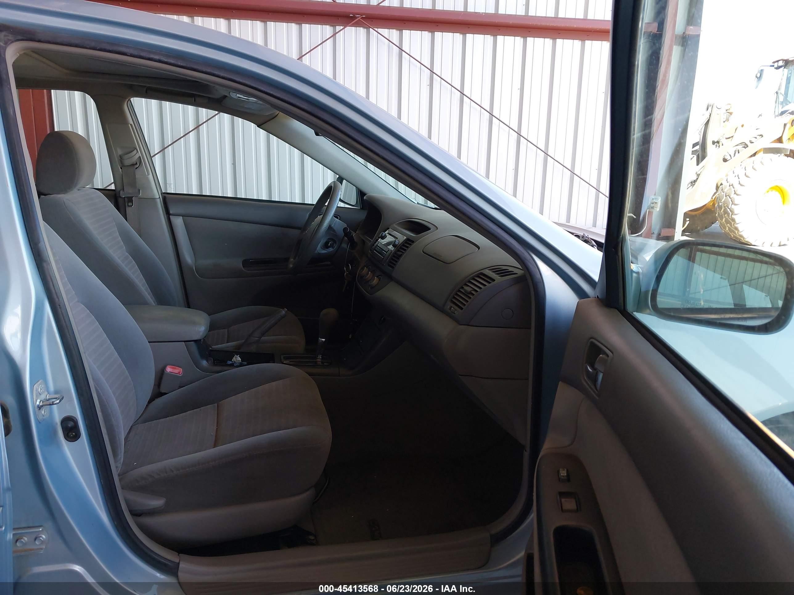 2006 Toyota Camry Le Light Blue vin: 4T1BE32K16U704747