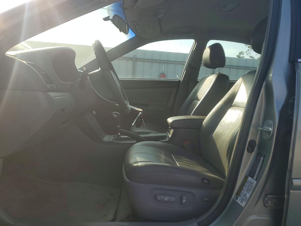 2006 Toyota Camry Le Золотой vin: 4T1BE32K16U714341