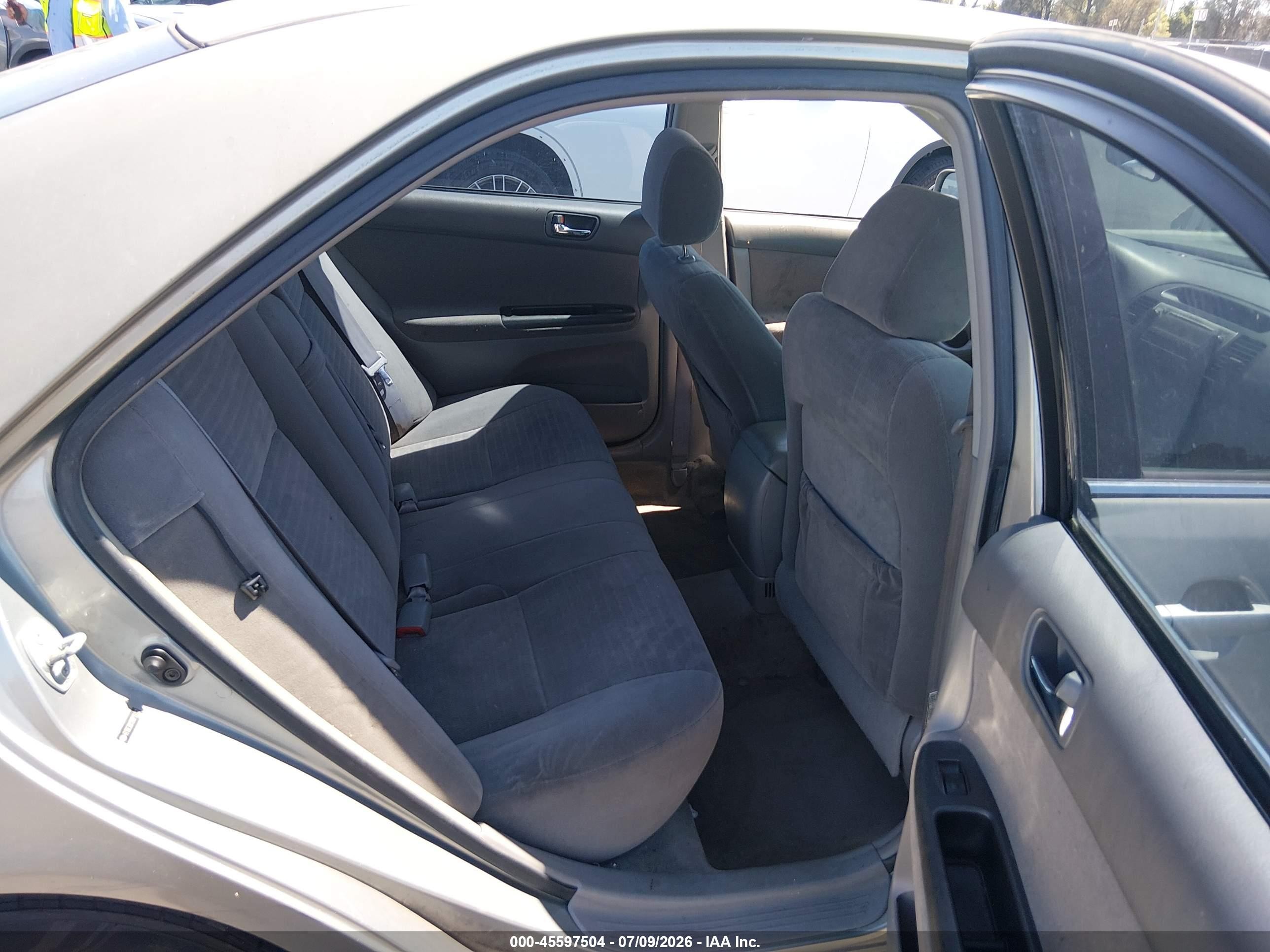 2006 Toyota Camry Le Gray vin: 4T1BE32K16U715117