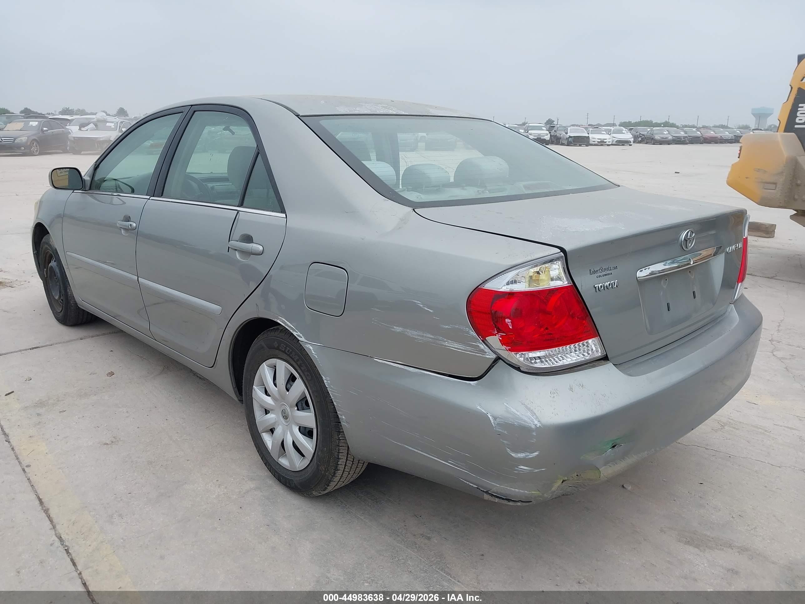 2006 Toyota Camry Le Silver vin: 4T1BE32K16U717093