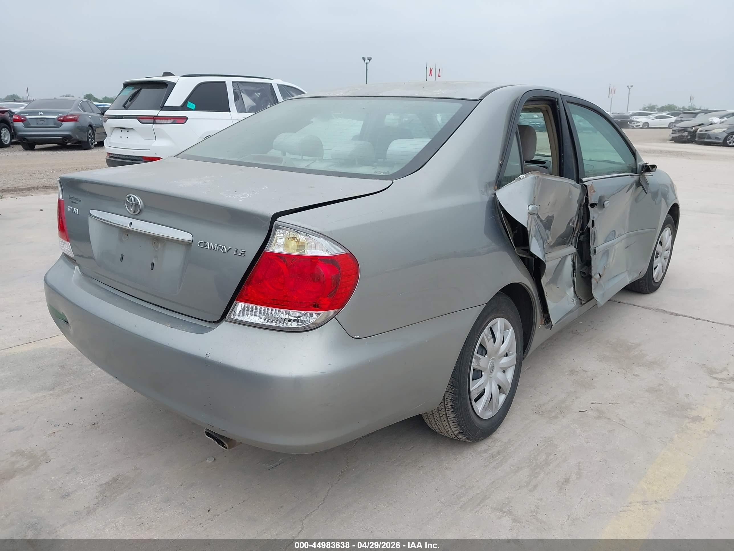 2006 Toyota Camry Le Silver vin: 4T1BE32K16U717093