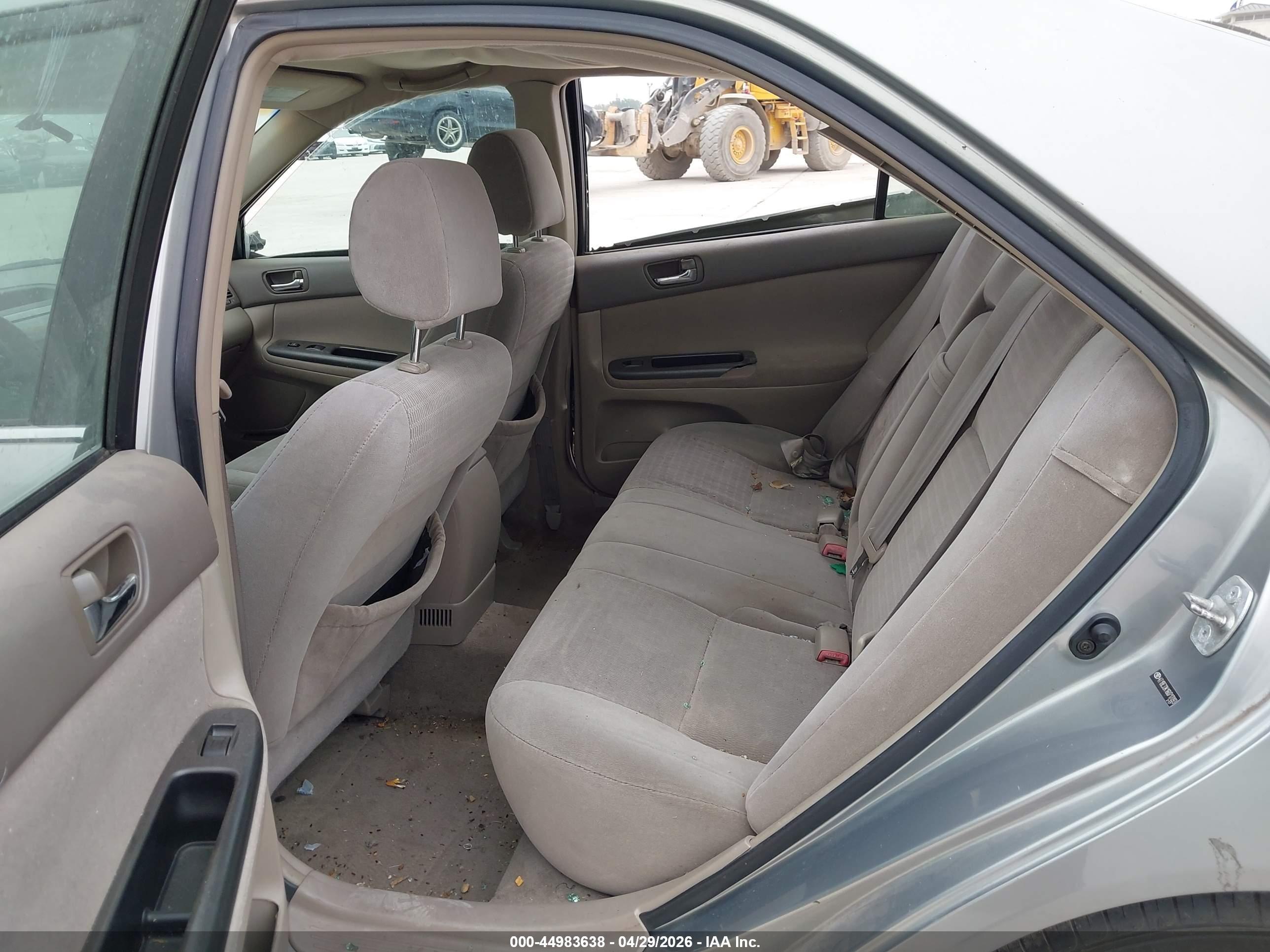 2006 Toyota Camry Le Silver vin: 4T1BE32K16U717093