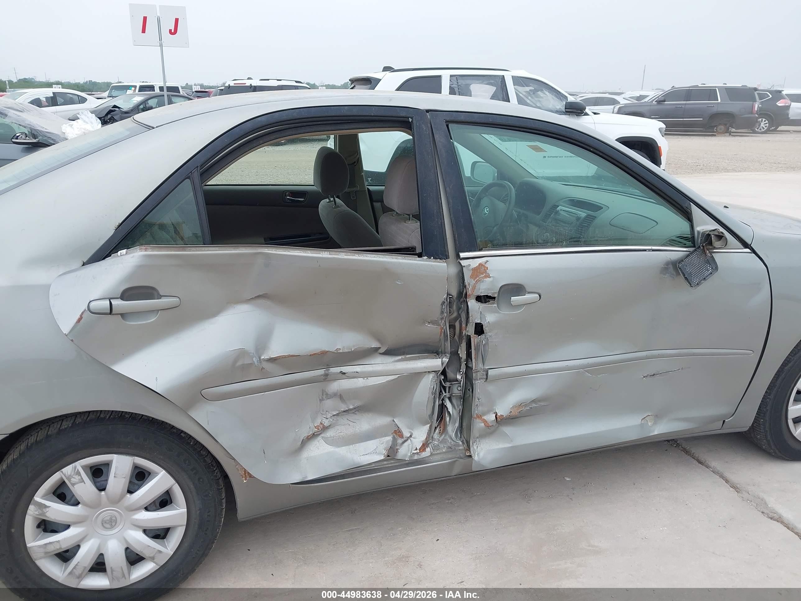 2006 Toyota Camry Le Silver vin: 4T1BE32K16U717093