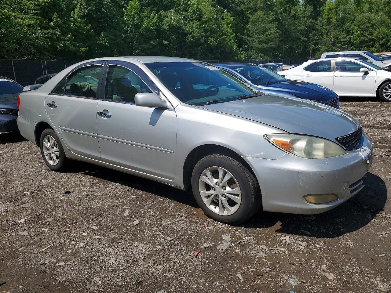 2002 Toyota Camry Le Серебряный vin: 4T1BE32K22U001121