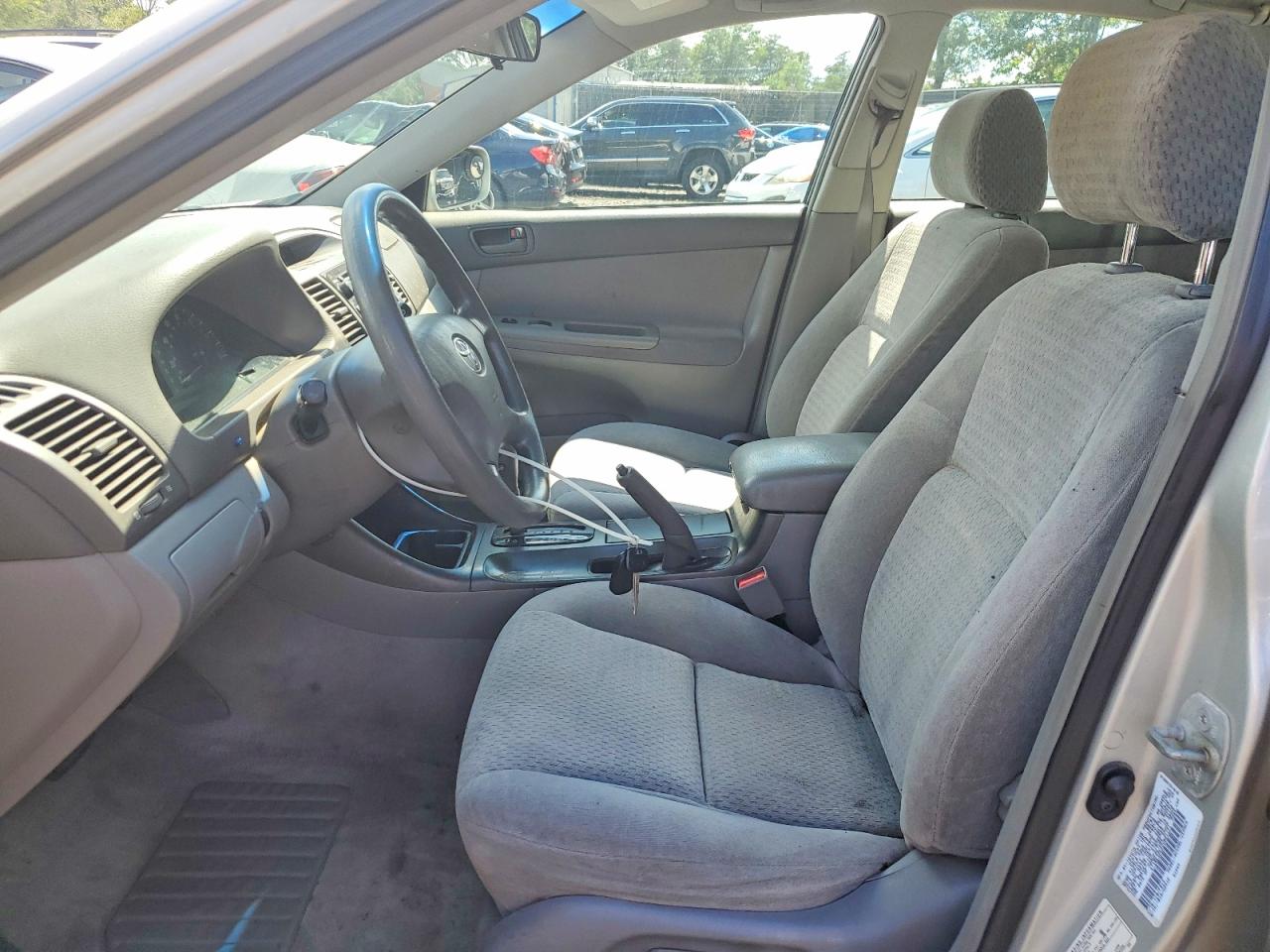 2002 Toyota Camry Le Серебряный vin: 4T1BE32K22U001121