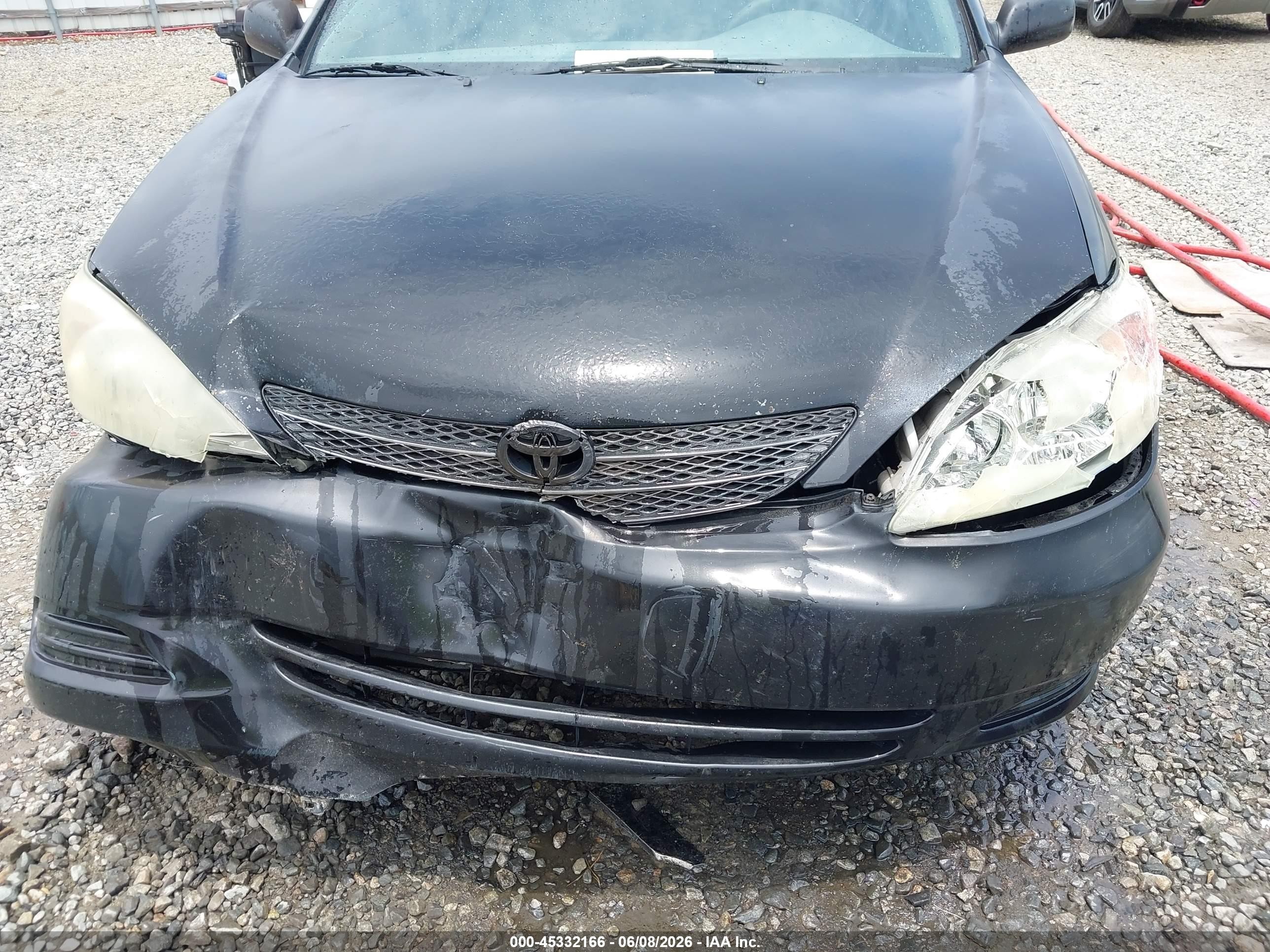 2002 Toyota Camry Le Black vin: 4T1BE32K22U005105