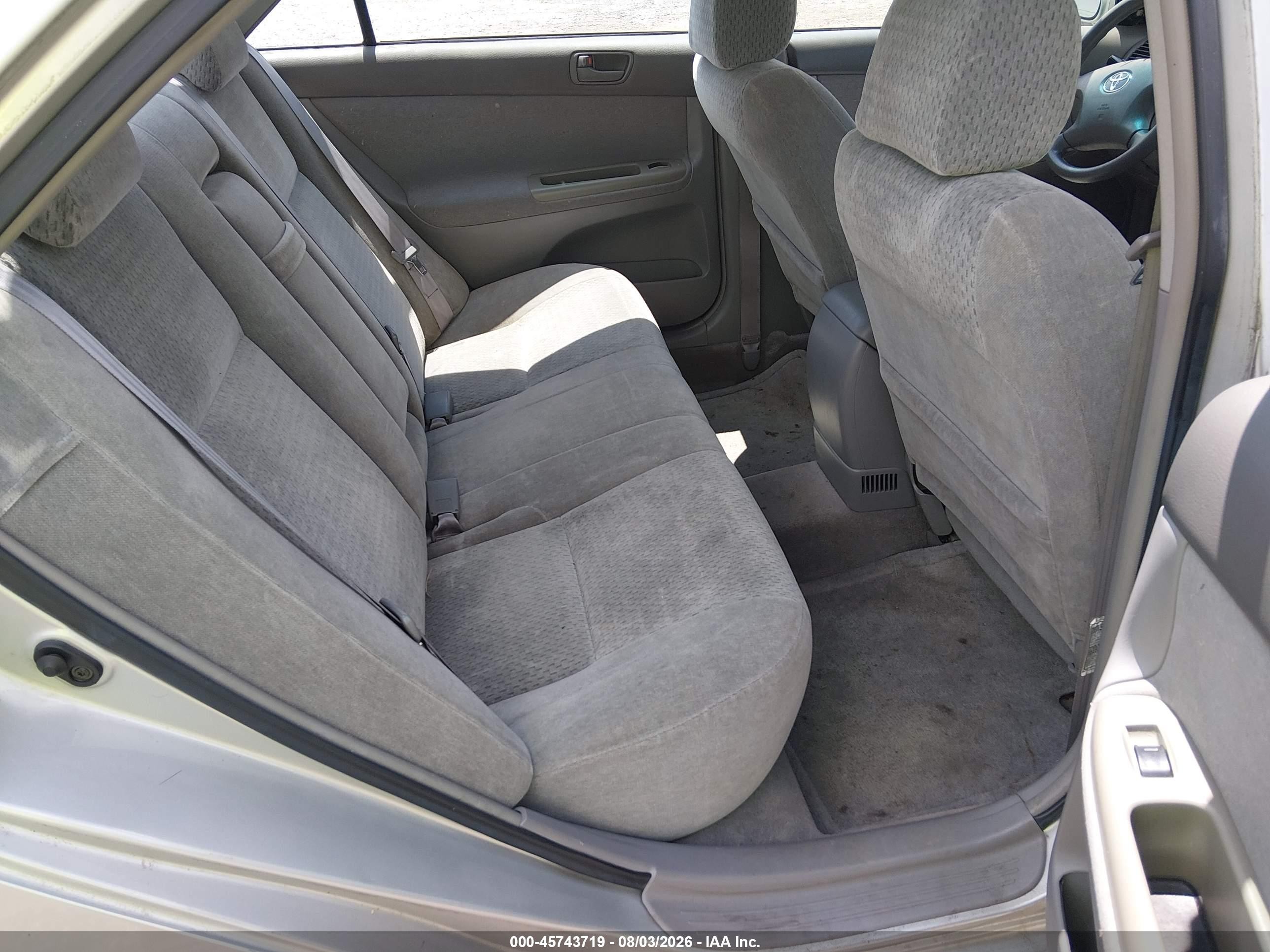 2002 Toyota Camry Le Серебряный vin: 4T1BE32K22U005363