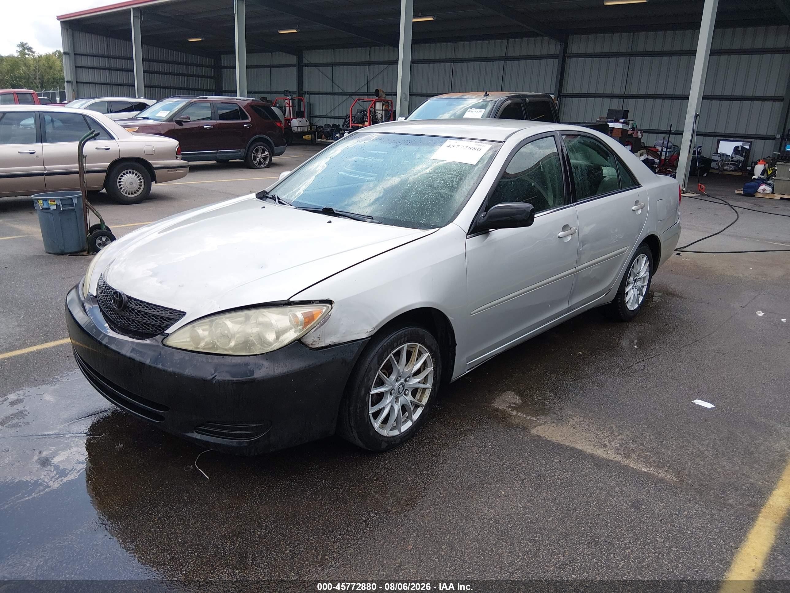 2002 Toyota Camry Le Silver vin: 4T1BE32K22U071900