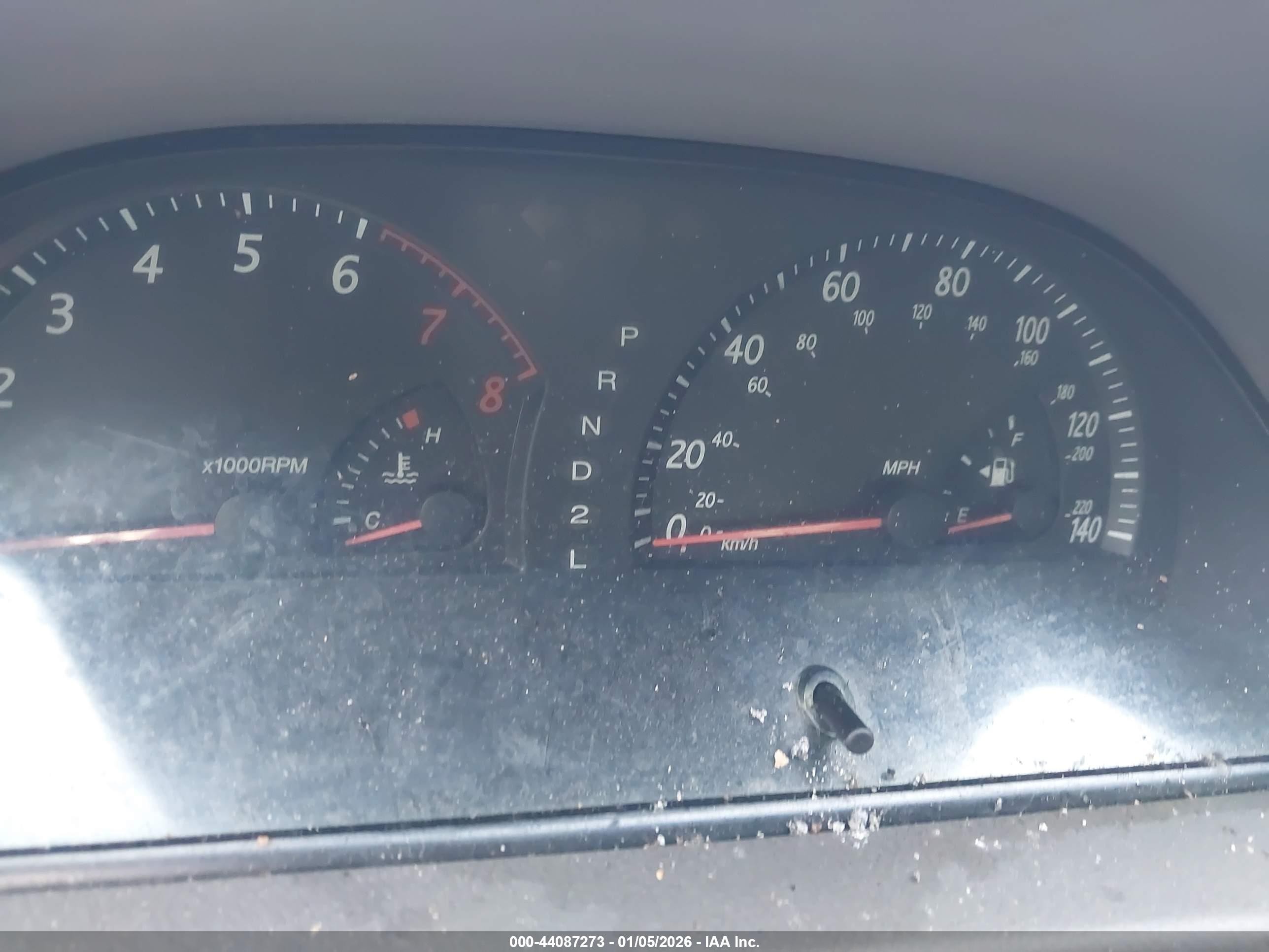 2002 Toyota Camry Le Gray vin: 4T1BE32K22U089104