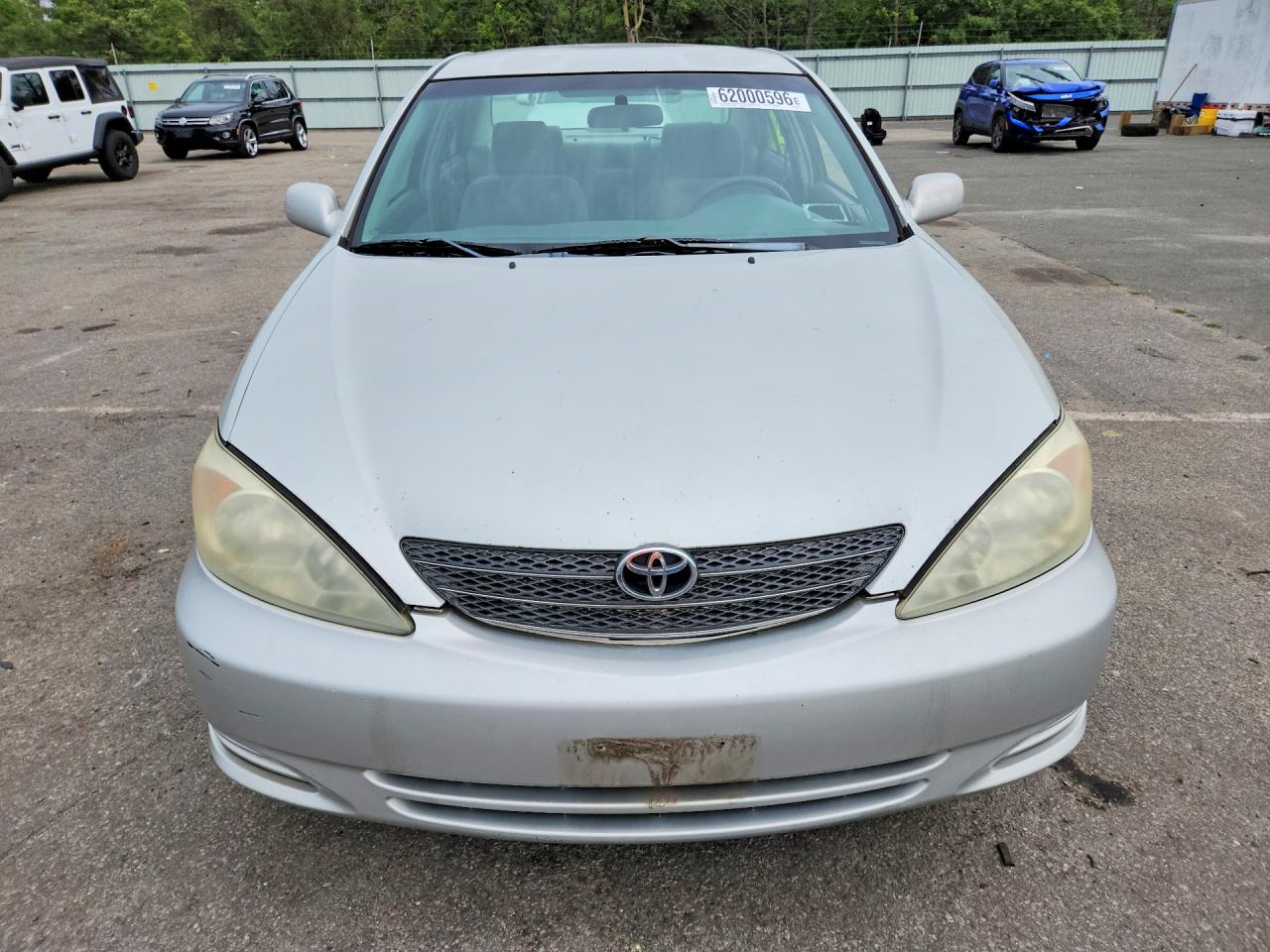 2002 Toyota Camry Le Серебряный vin: 4T1BE32K22U092570
