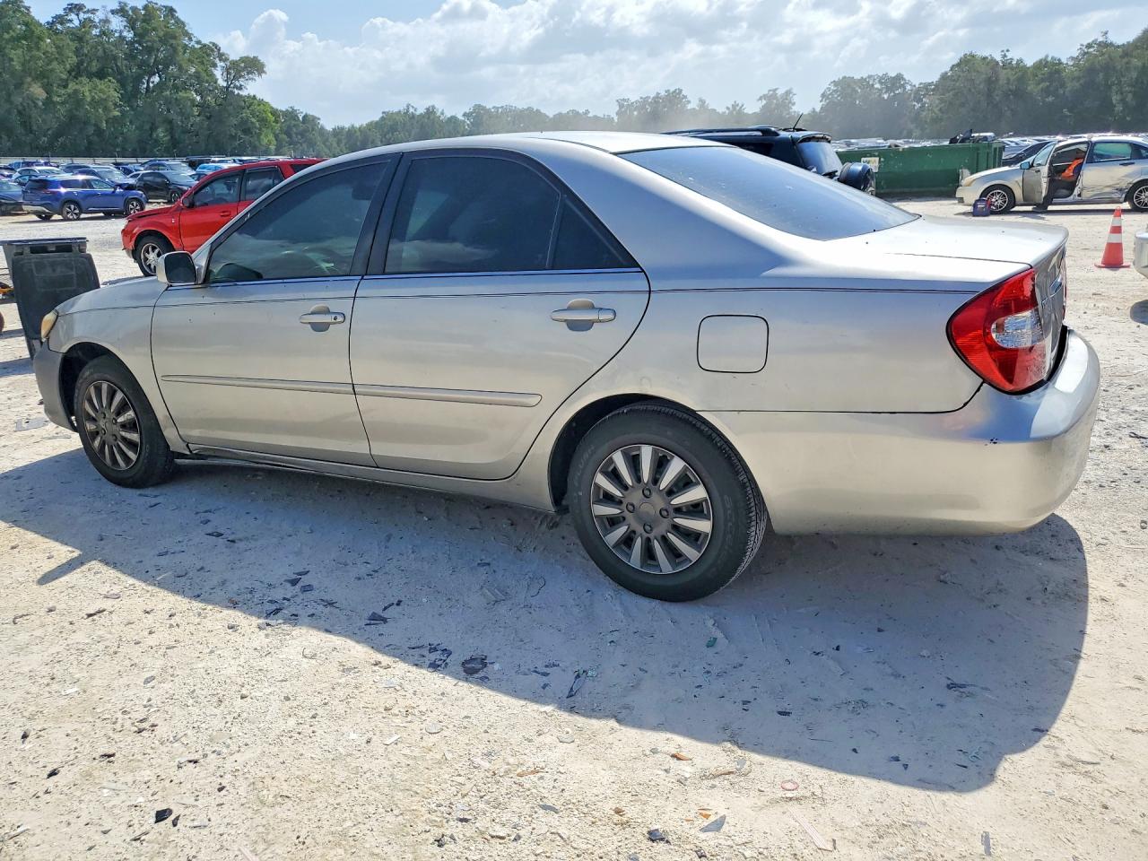 2002 Toyota Camry Le Серый vin: 4T1BE32K22U099146