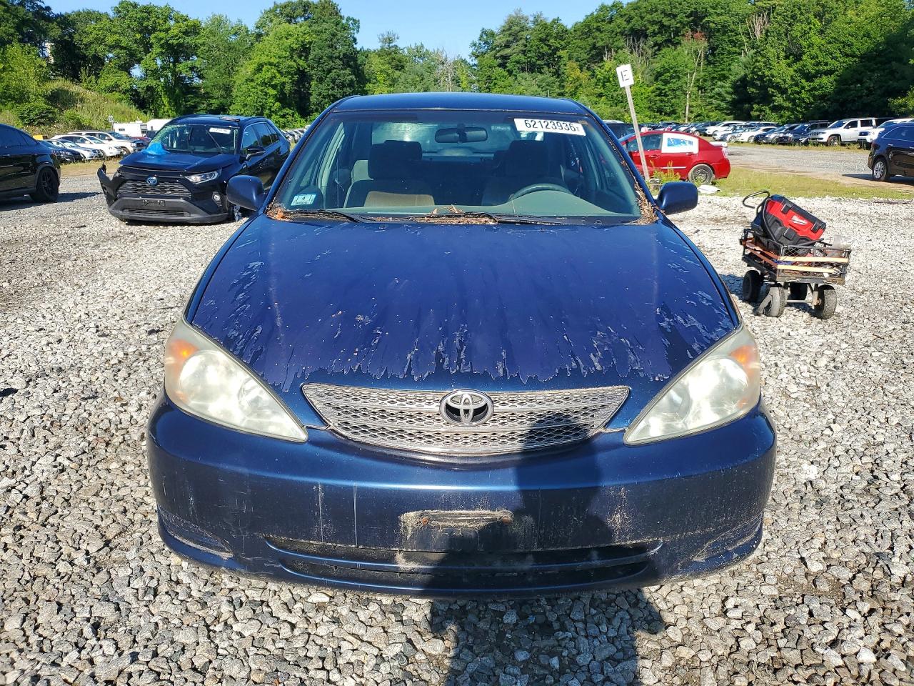 2002 Toyota Camry Le Blue vin: 4T1BE32K22U534442