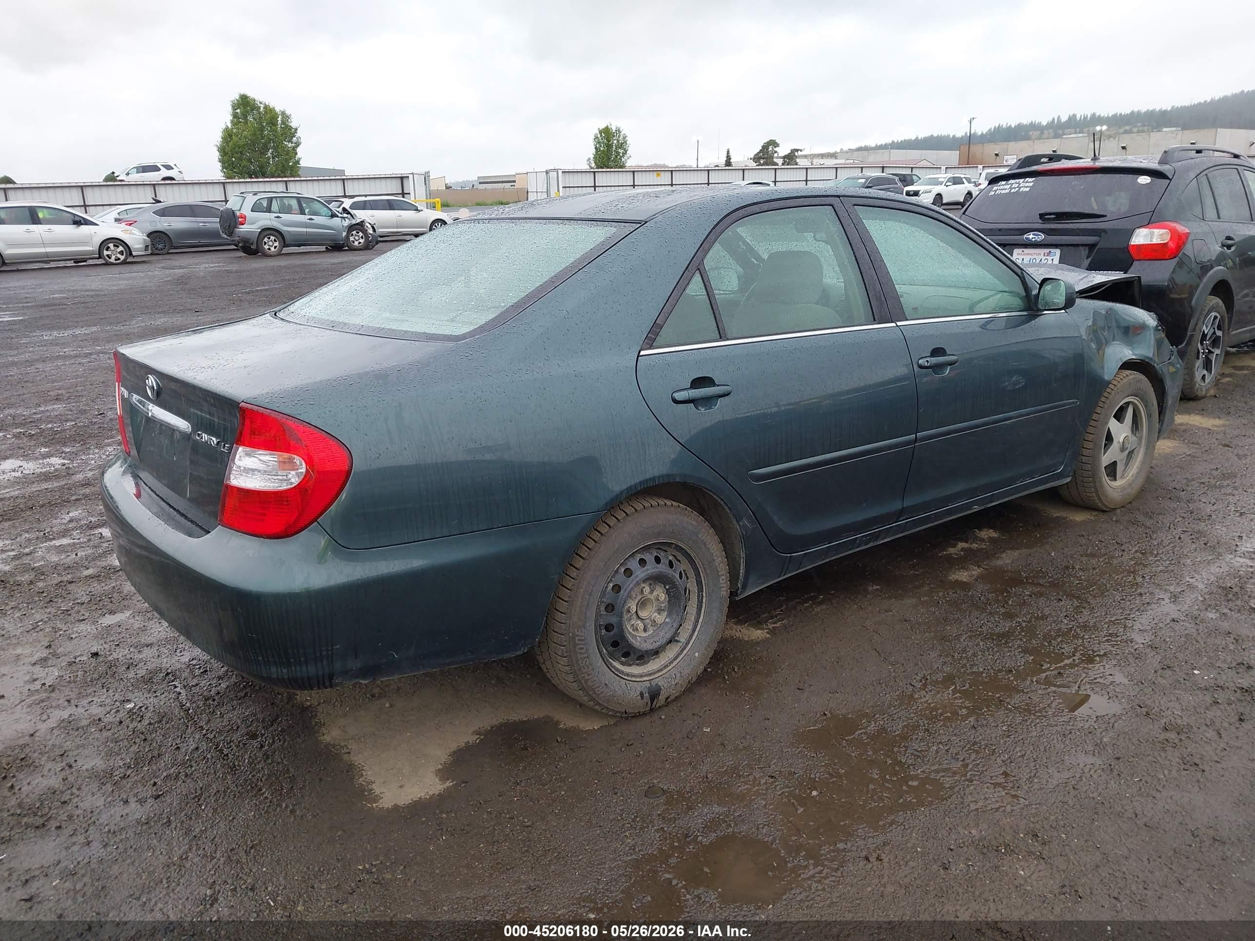 2002 Toyota Camry Le Green vin: 4T1BE32K22U555503