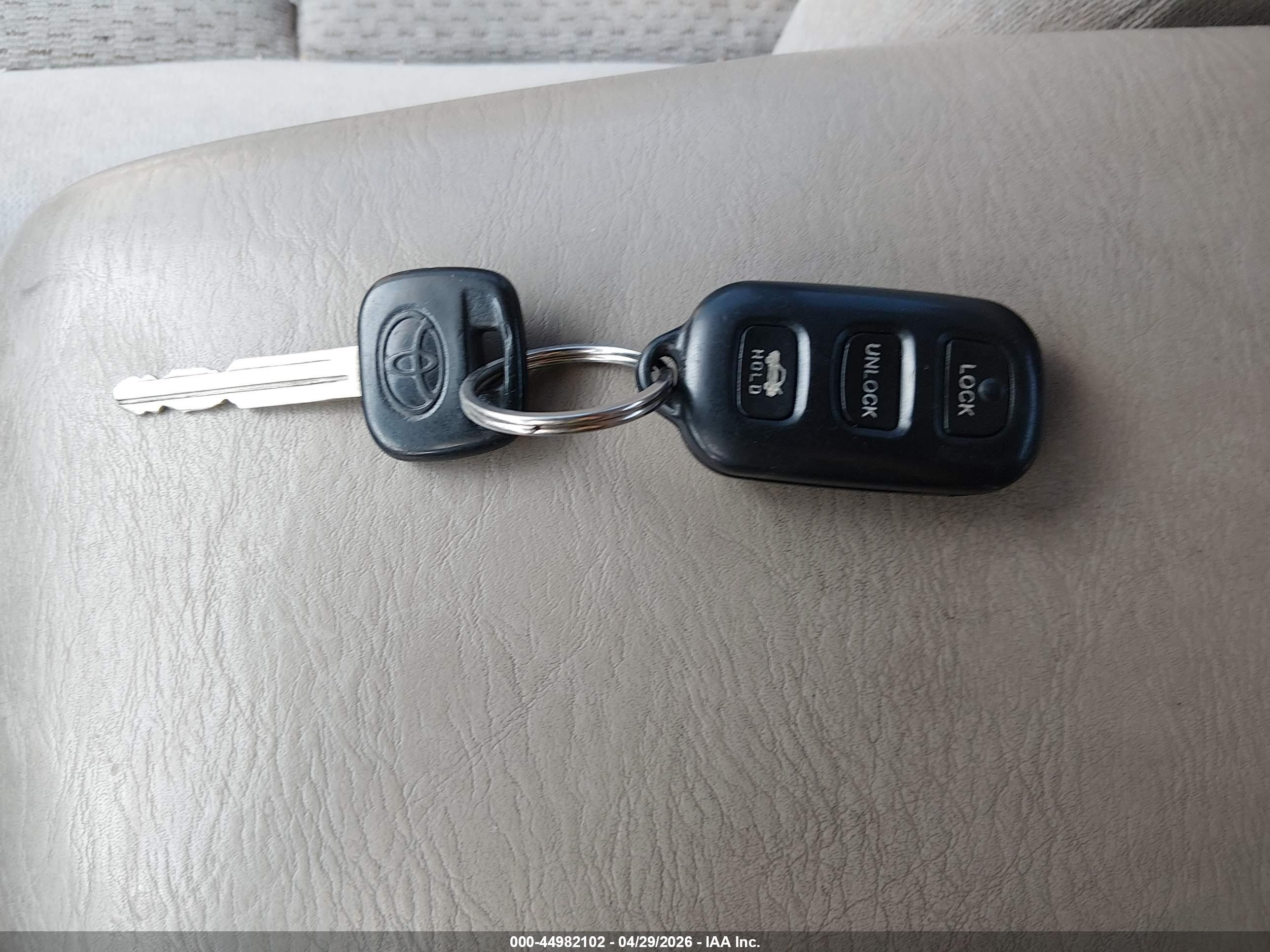 2002 Toyota Camry Le Черный vin: 4T1BE32K22U561477