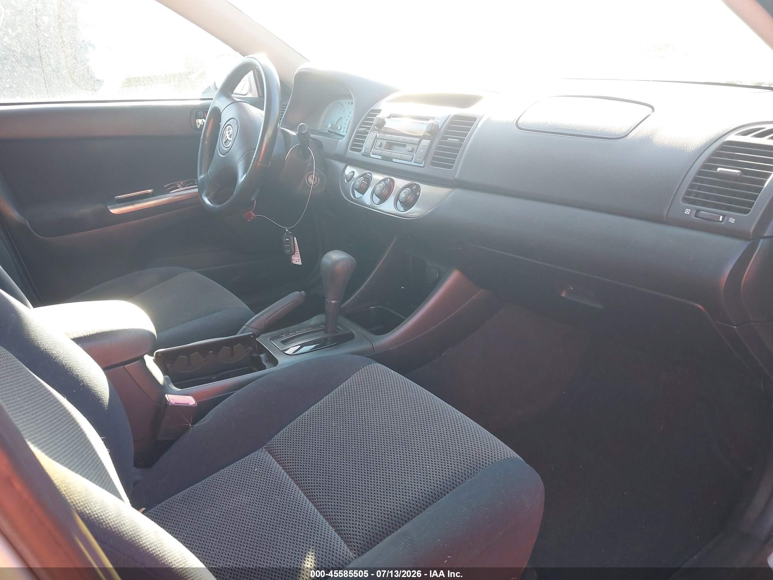 2003 Toyota Camry Se Серебряный vin: 4T1BE32K23U168435