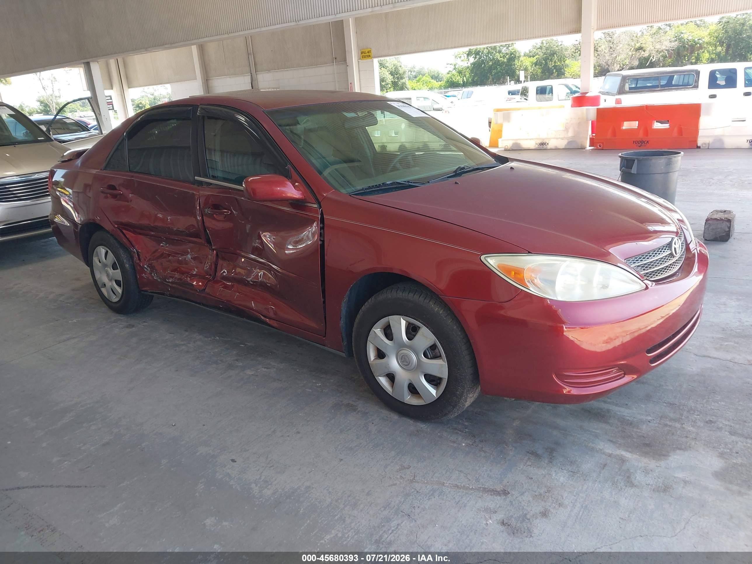 2003 Toyota Camry Le Burgundy vin: 4T1BE32K23U242906