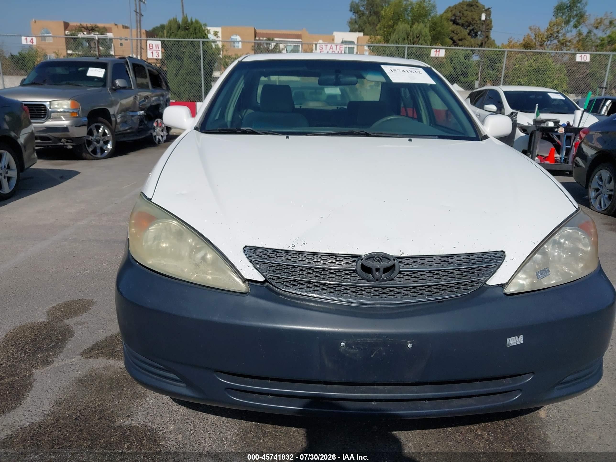 2003 Toyota Camry Le White vin: 4T1BE32K23U244591