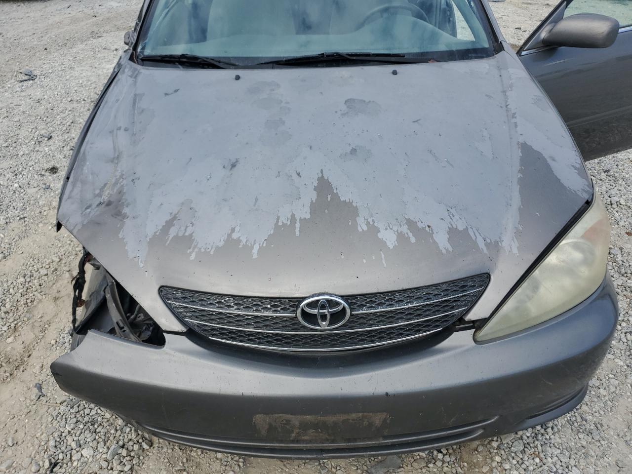 2003 Toyota Camry Le Tan vin: 4T1BE32K23U679031