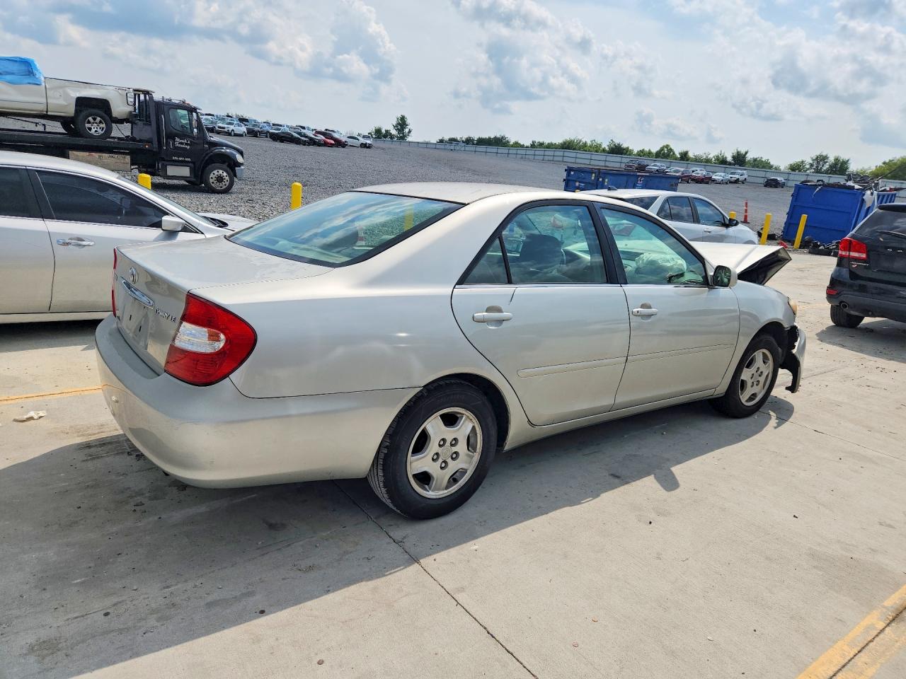 2003 Toyota Camry Le Silver vin: 4T1BE32K23U688487