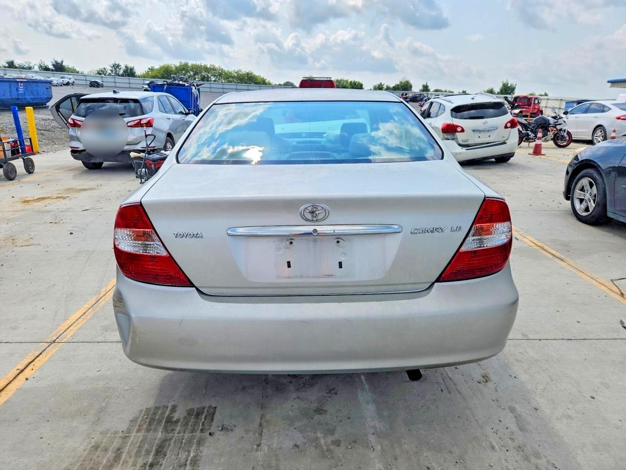 2003 Toyota Camry Le Silver vin: 4T1BE32K23U688487