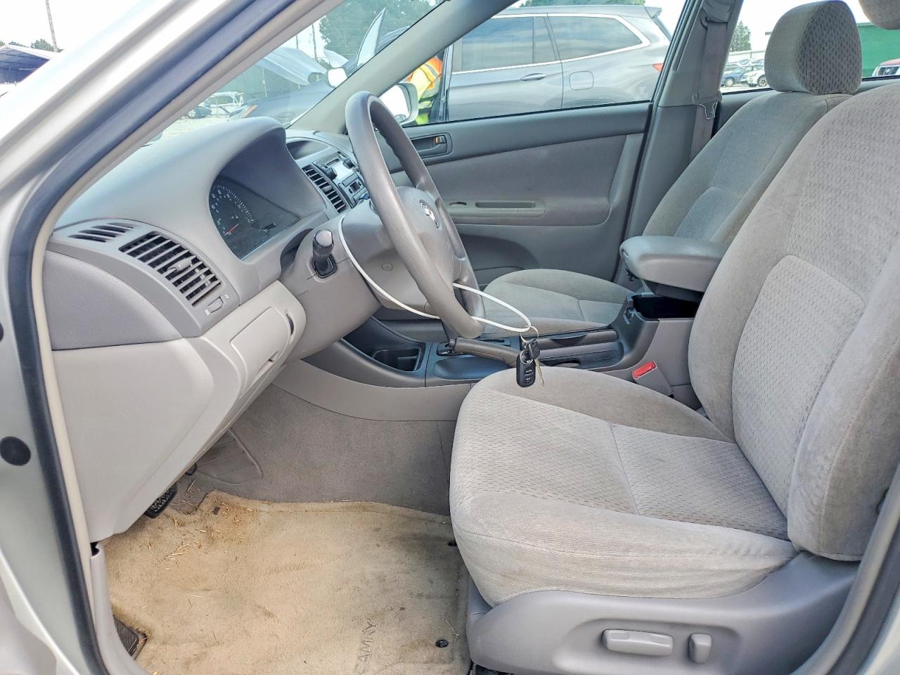 2003 Toyota Camry Le Silver vin: 4T1BE32K23U708673