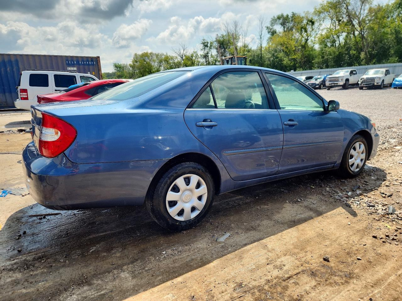2003 Toyota Camry Le Blue vin: 4T1BE32K23U731502