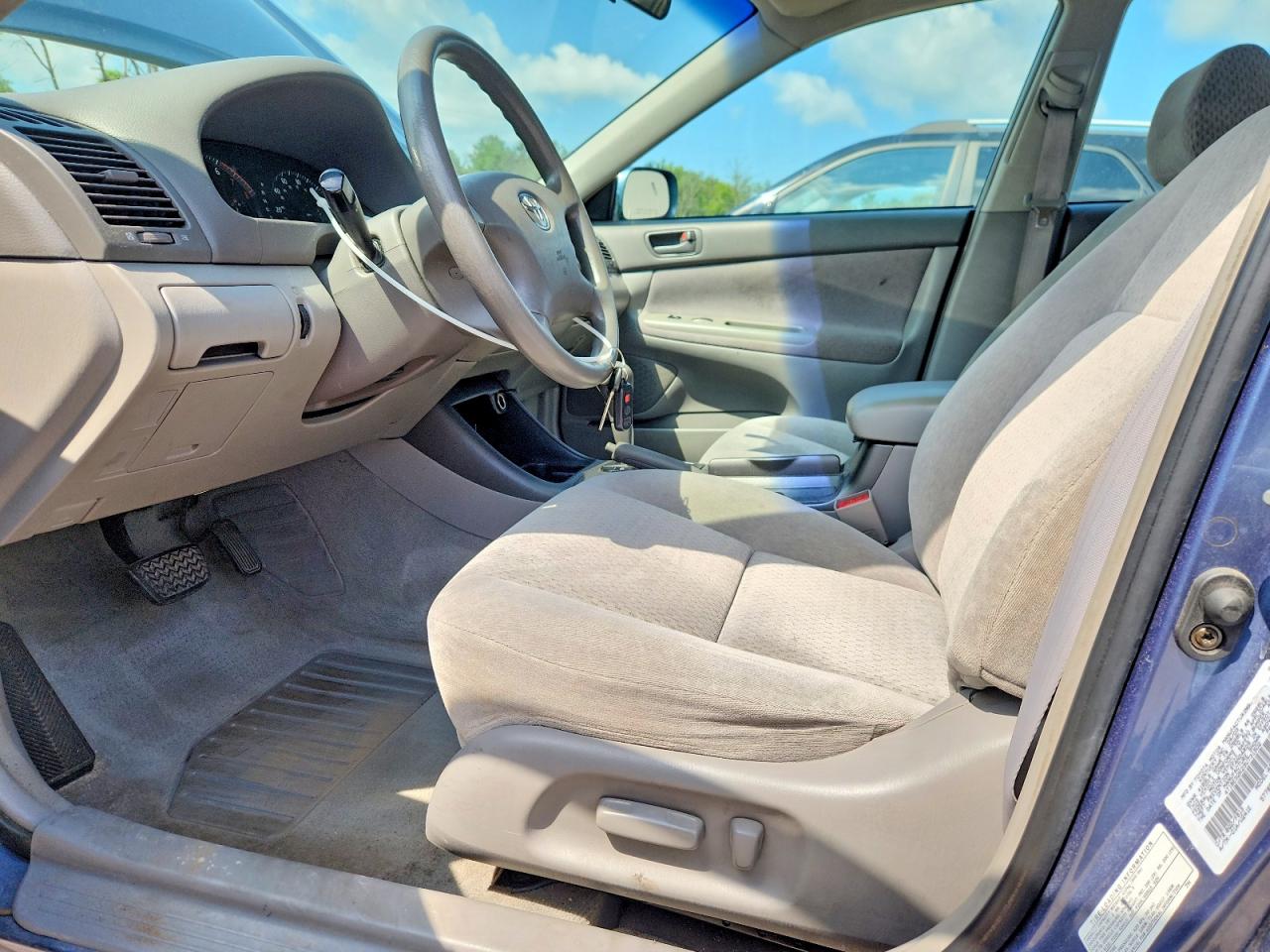 2003 Toyota Camry Le Blue vin: 4T1BE32K23U731502