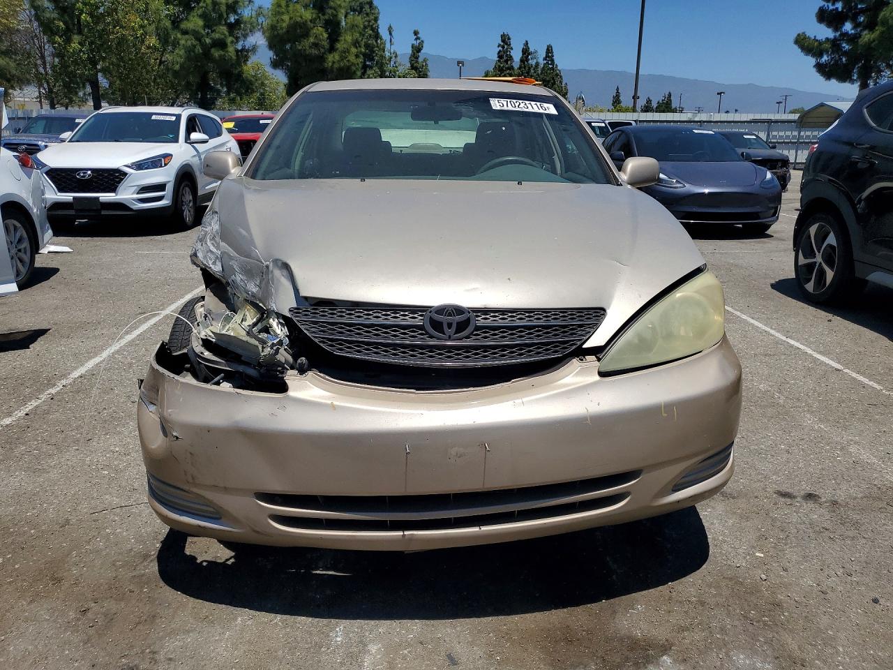 2003 Toyota Camry Le Silver vin: 4T1BE32K23U753032