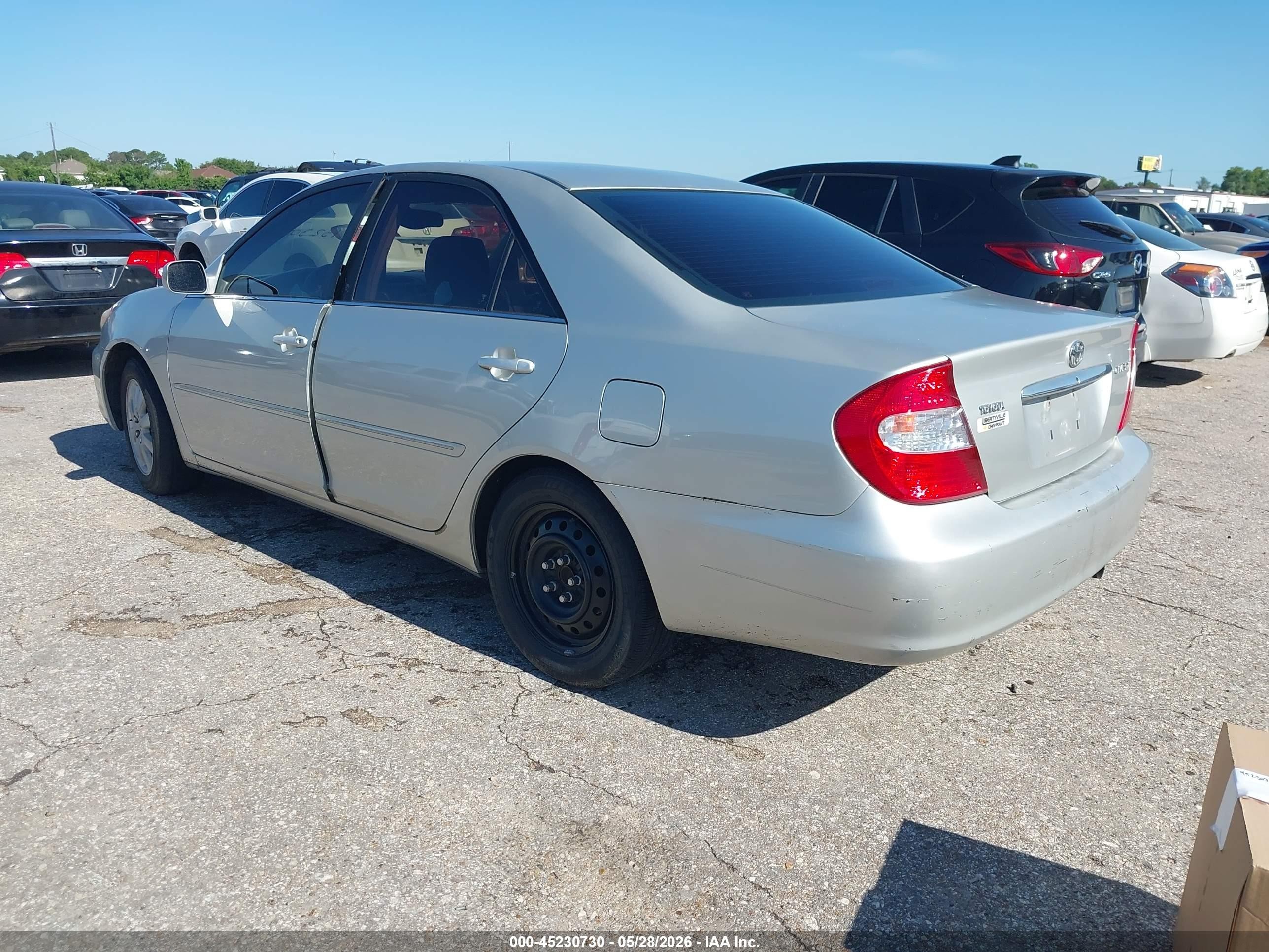2003 Toyota Camry Xle Серебряный vin: 4T1BE32K23U757713