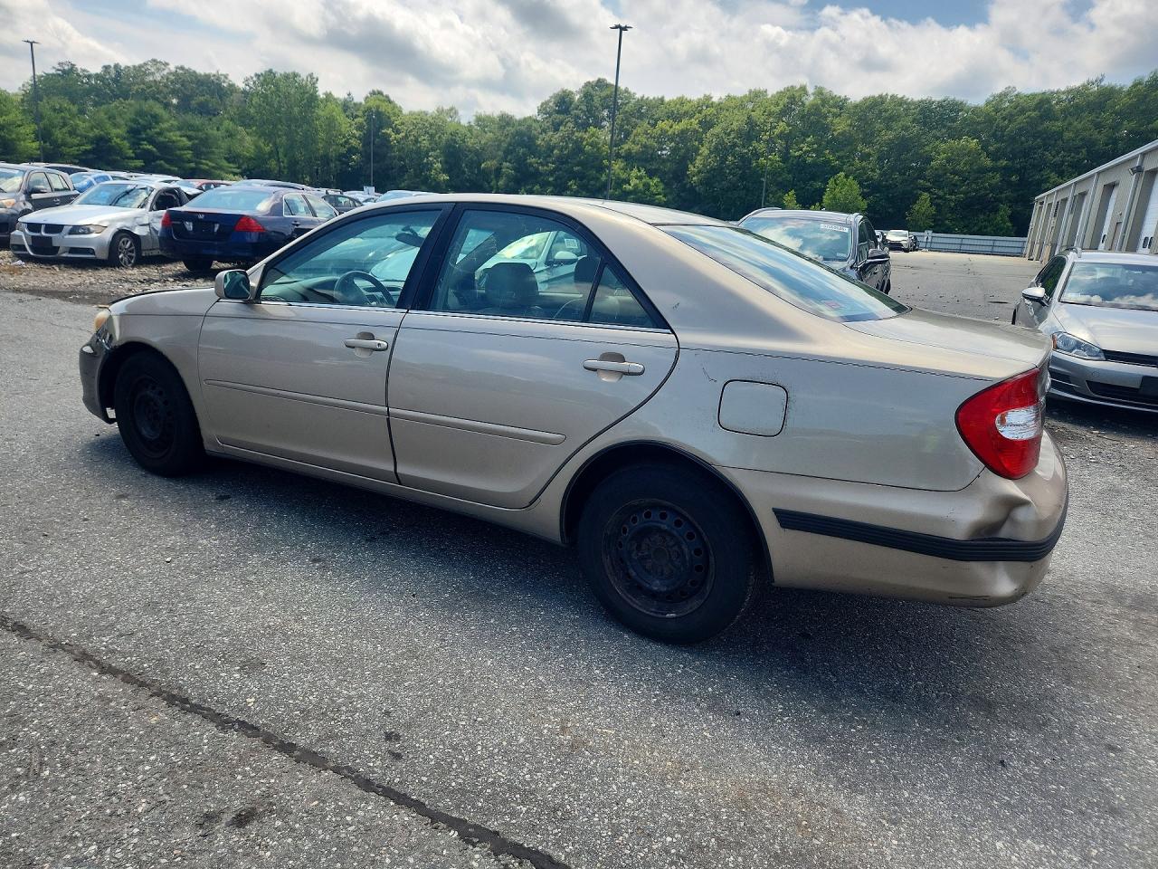 2003 Toyota Camry Le Tan vin: 4T1BE32K23U763088