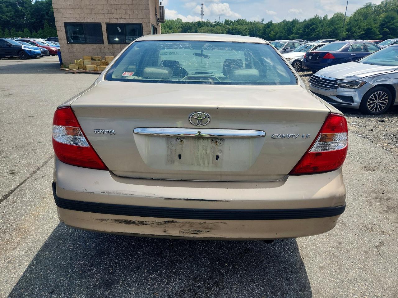 2003 Toyota Camry Le Tan vin: 4T1BE32K23U763088