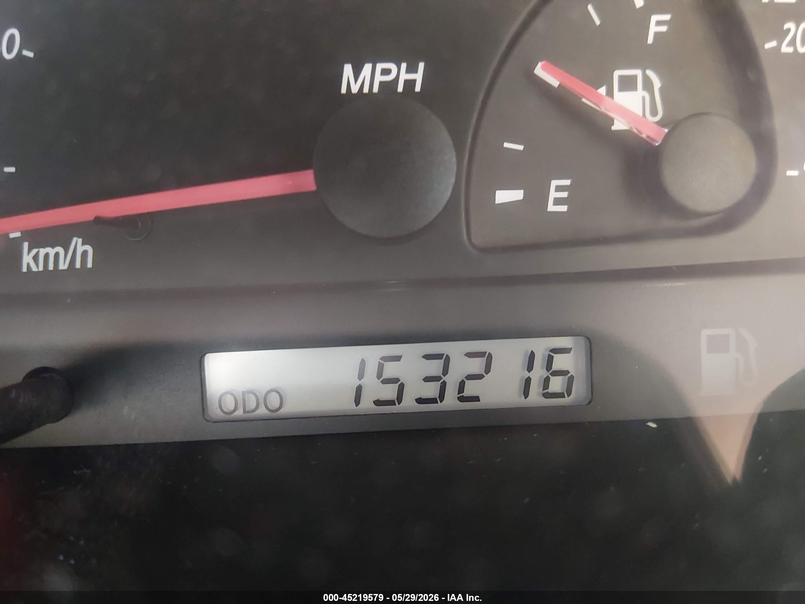 2003 Toyota Camry Le Gold vin: 4T1BE32K23U774947