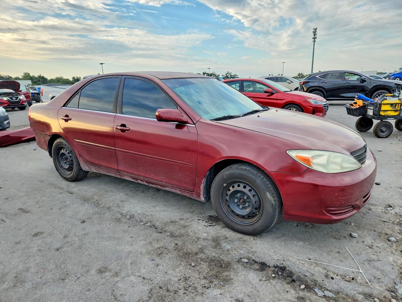2004 Toyota Camry Le Burgundy vin: 4T1BE32K24U277155