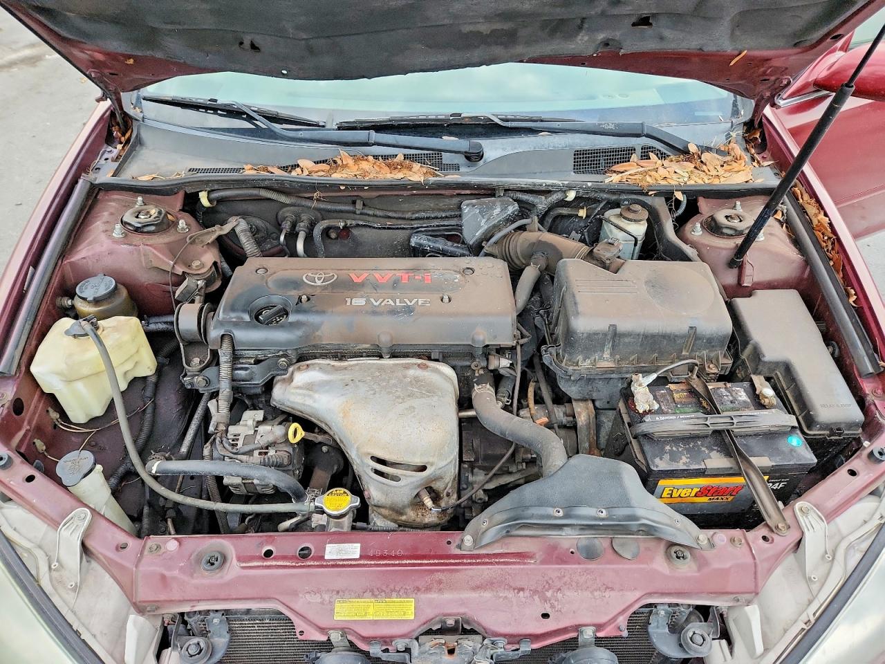 2004 Toyota Camry Le Burgundy vin: 4T1BE32K24U277155