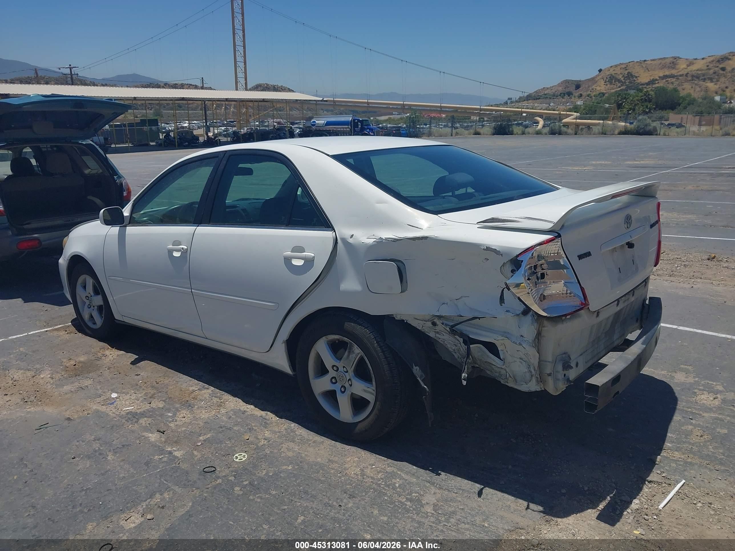 2004 Toyota Camry Se Белый vin: 4T1BE32K24U337077