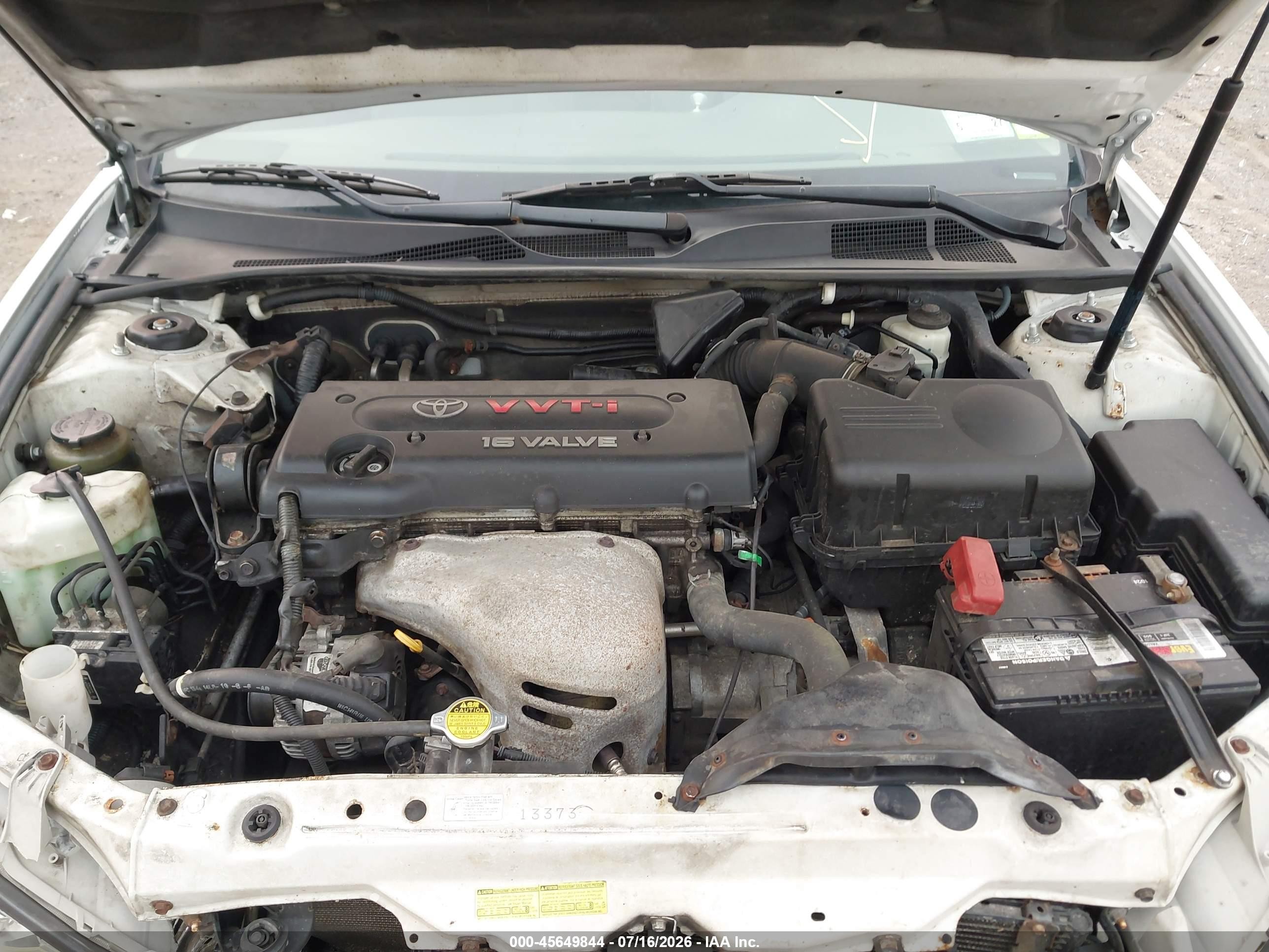 2004 Toyota Camry Le Белый vin: 4T1BE32K24U357121