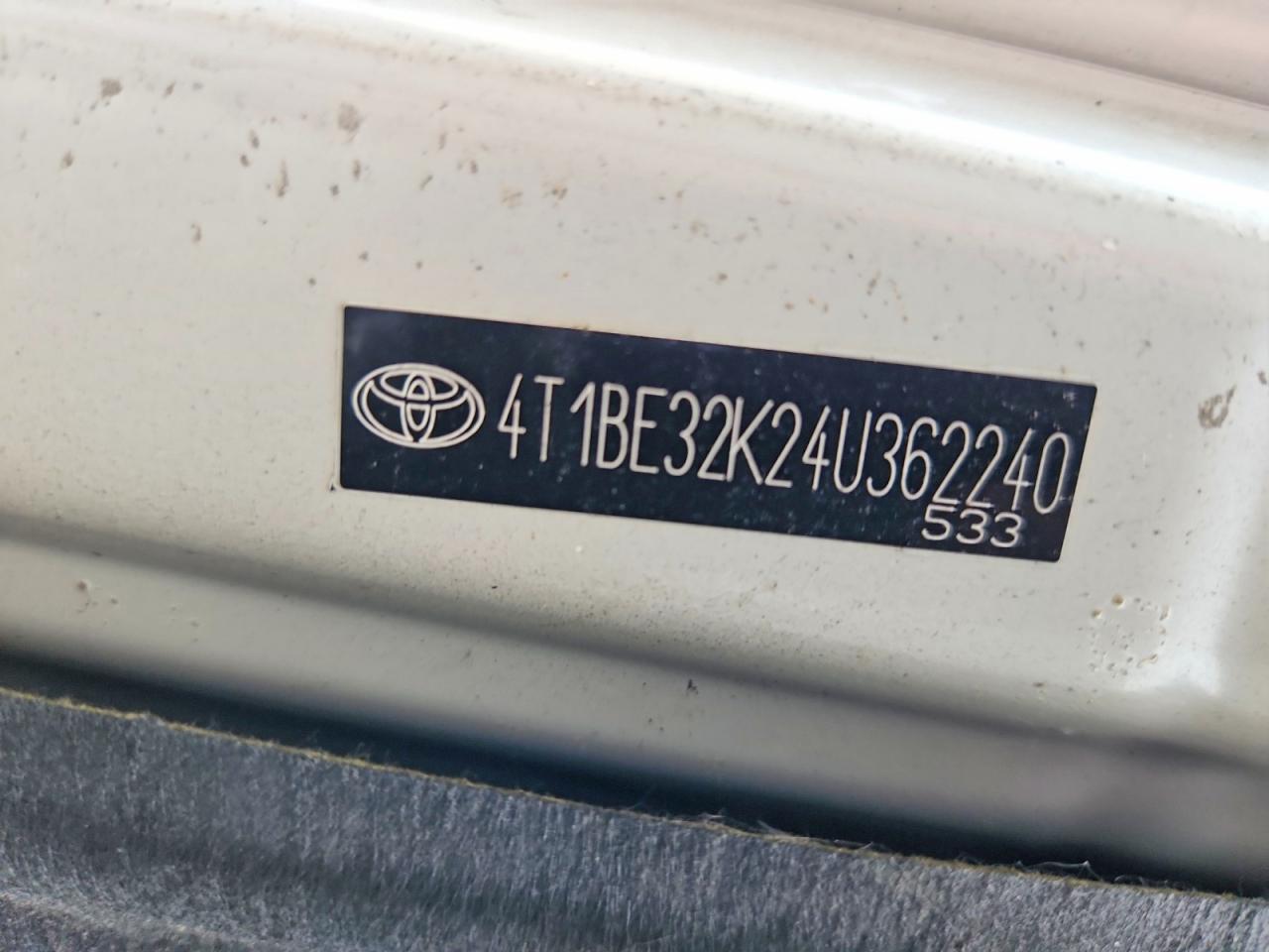 2004 Toyota Camry Le Пожар vin: 4T1BE32K24U362240