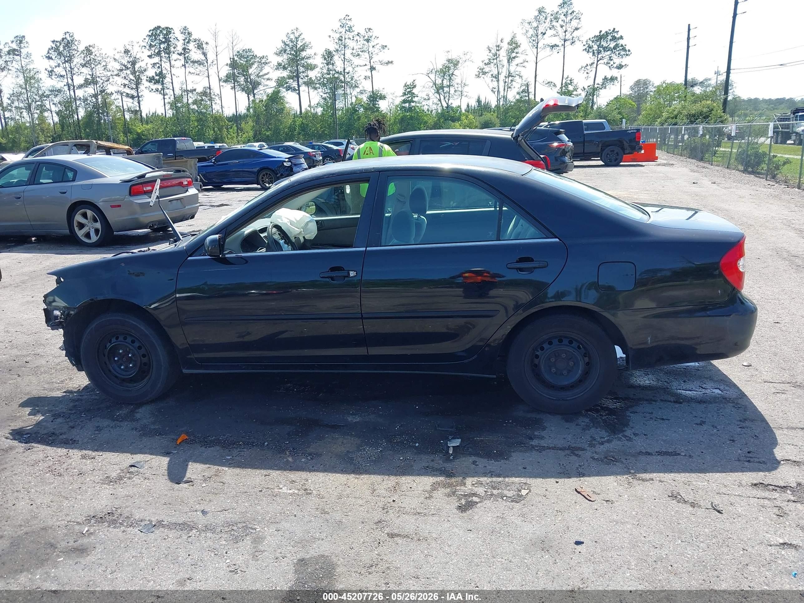 2004 Toyota Camry Le Черный vin: 4T1BE32K24U374789