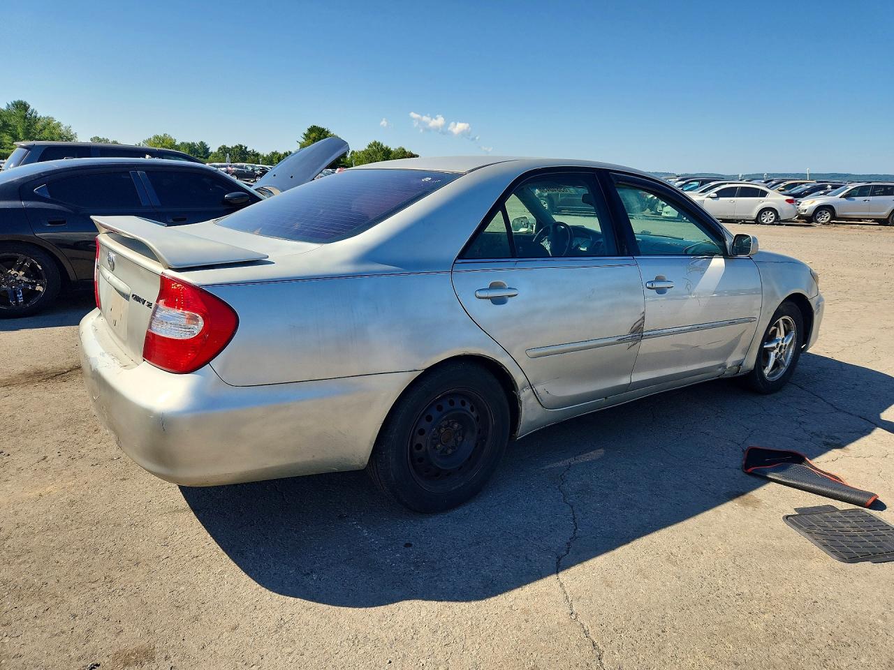 2004 Toyota Camry Se Серебряный vin: 4T1BE32K24U794505